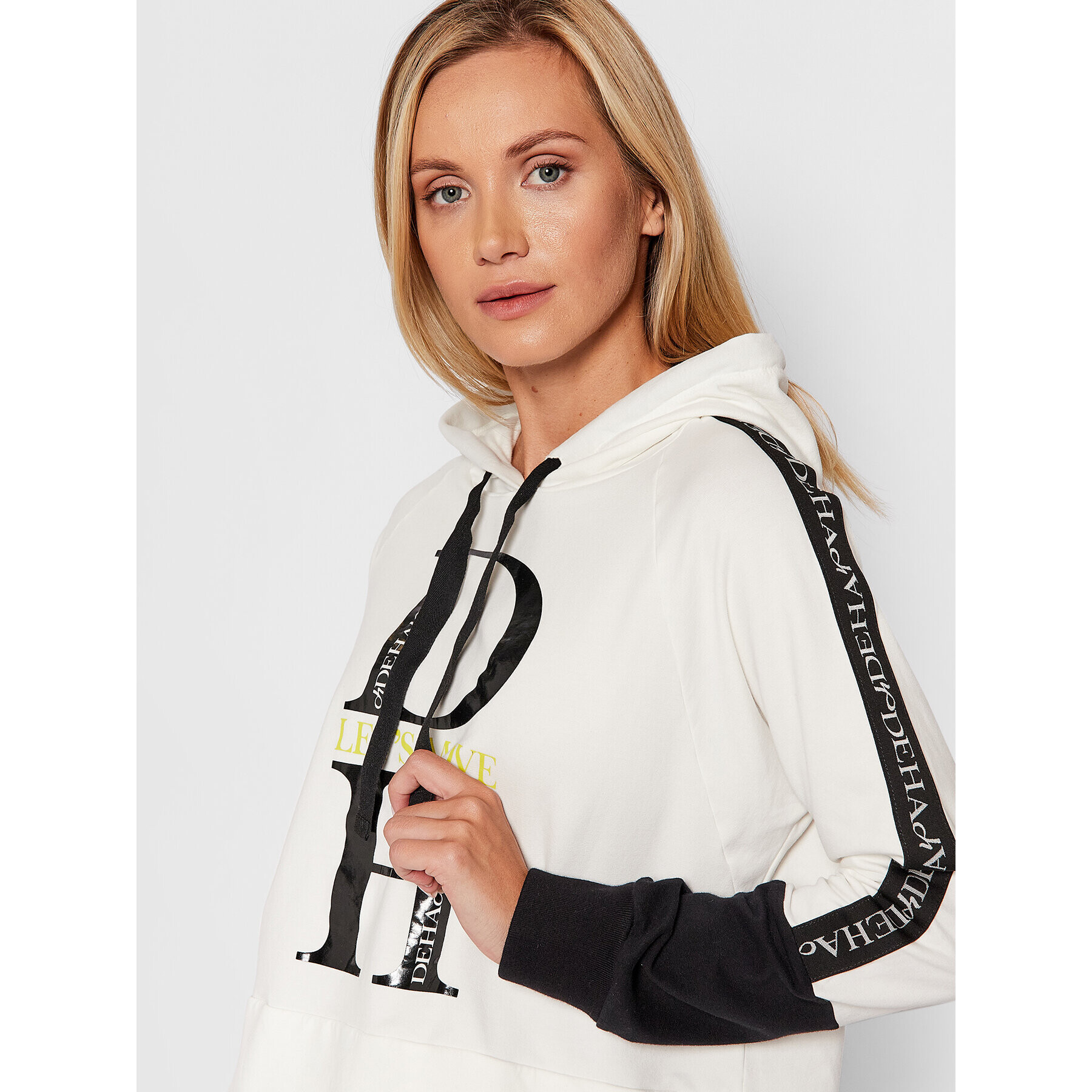 Deha Суитшърт Logo Taping Graphic B54523 Екрю Regular Fit - Pepit.bg
