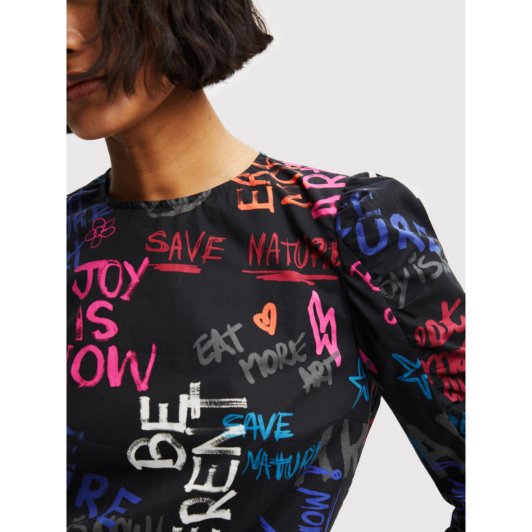 Desigual Блуза 22WWBW03 Черен Regular Fit - Pepit.bg