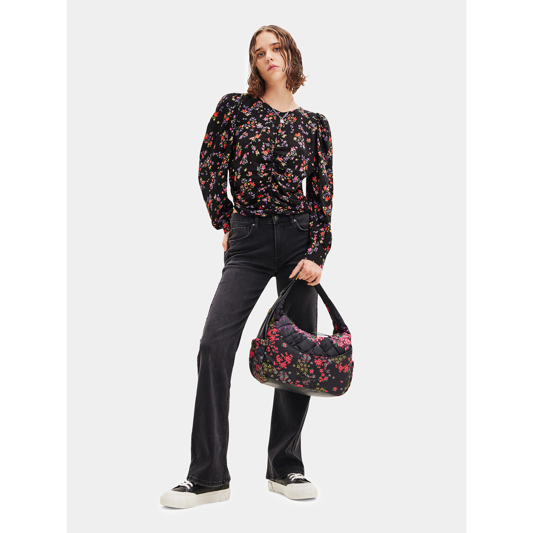 Desigual Блуза 23WWBW36 Черен Regular Fit - Pepit.bg