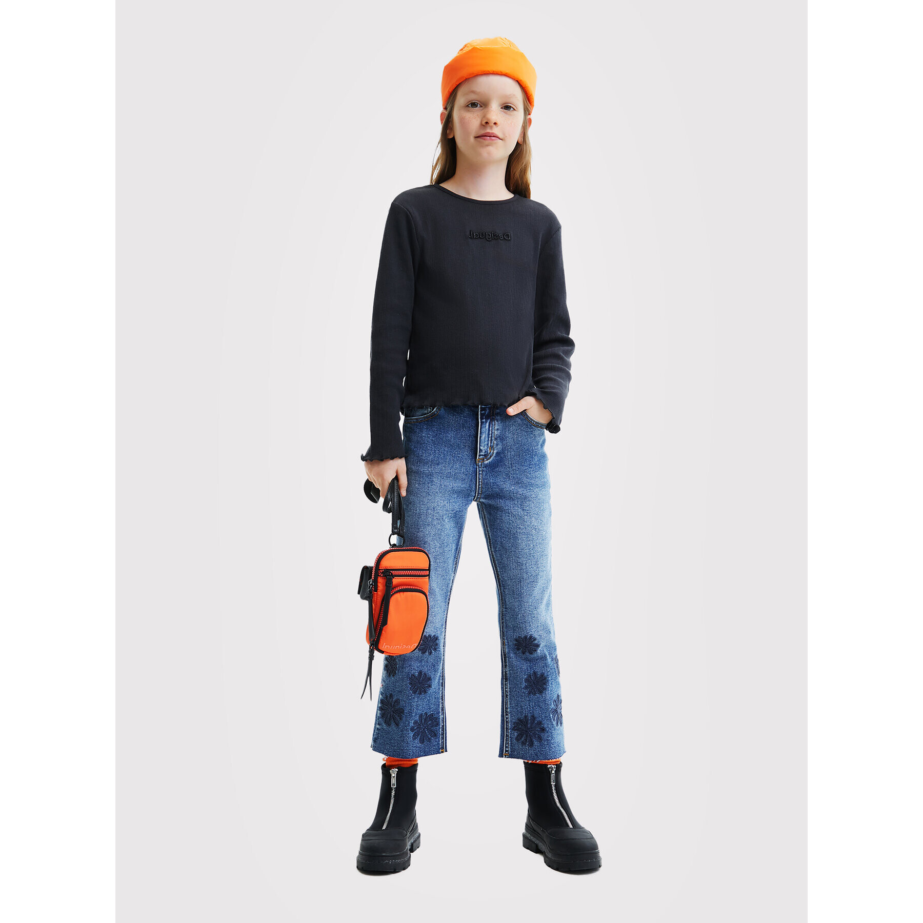 Desigual Блуза Alejandra 22WGTK07 Черен Regular Fit - Pepit.bg