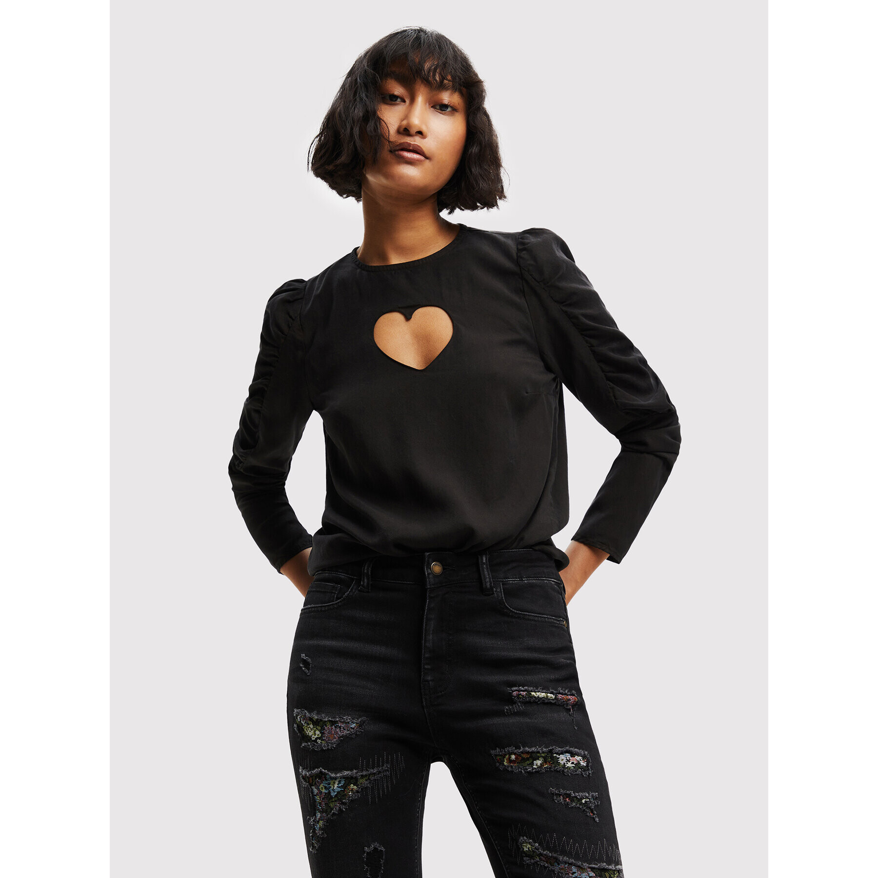 Desigual Блуза Cor 22WWBW07 Черен Regular Fit - Pepit.bg