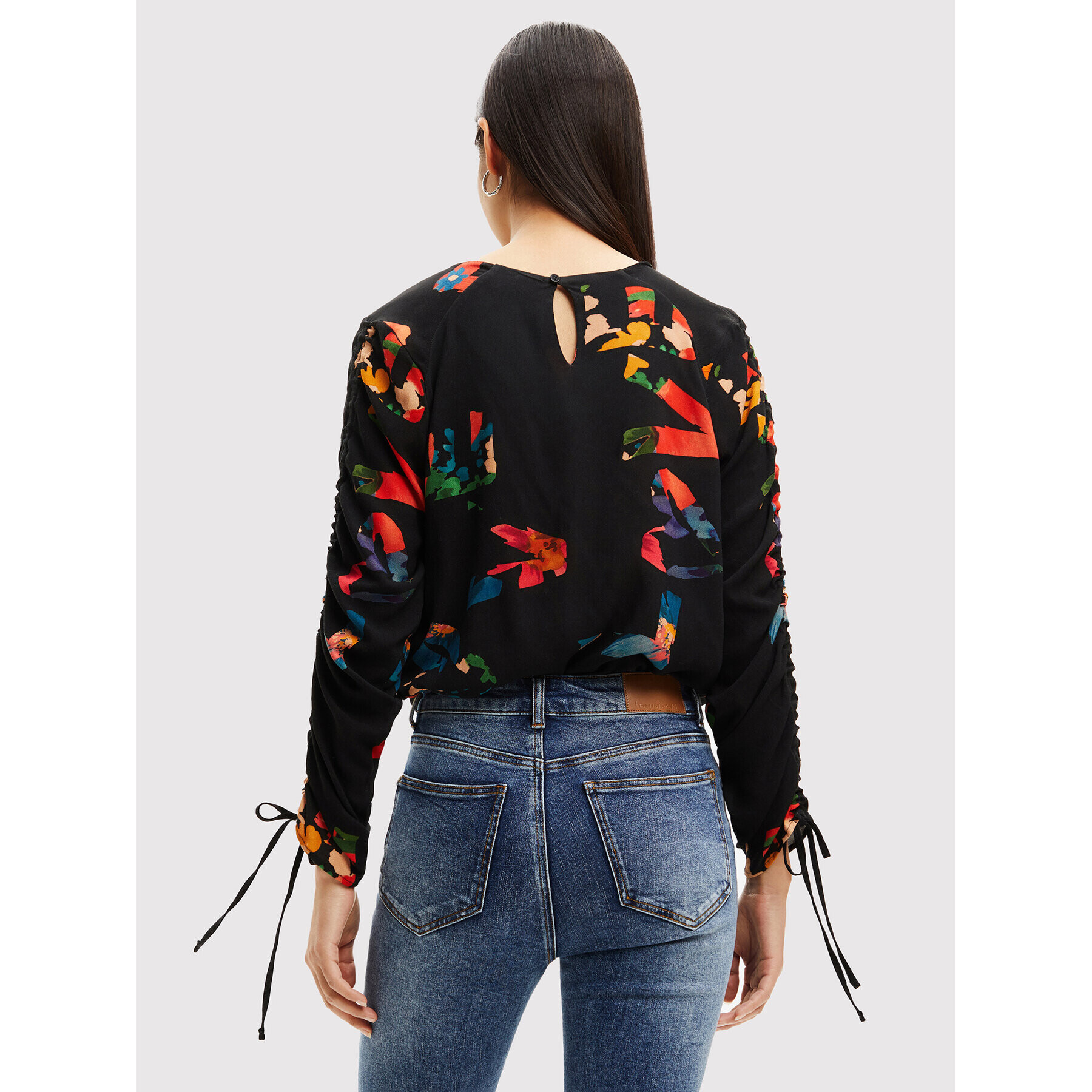 Desigual Блуза Graphic Love 22WWBW11 Черен Regular Fit - Pepit.bg