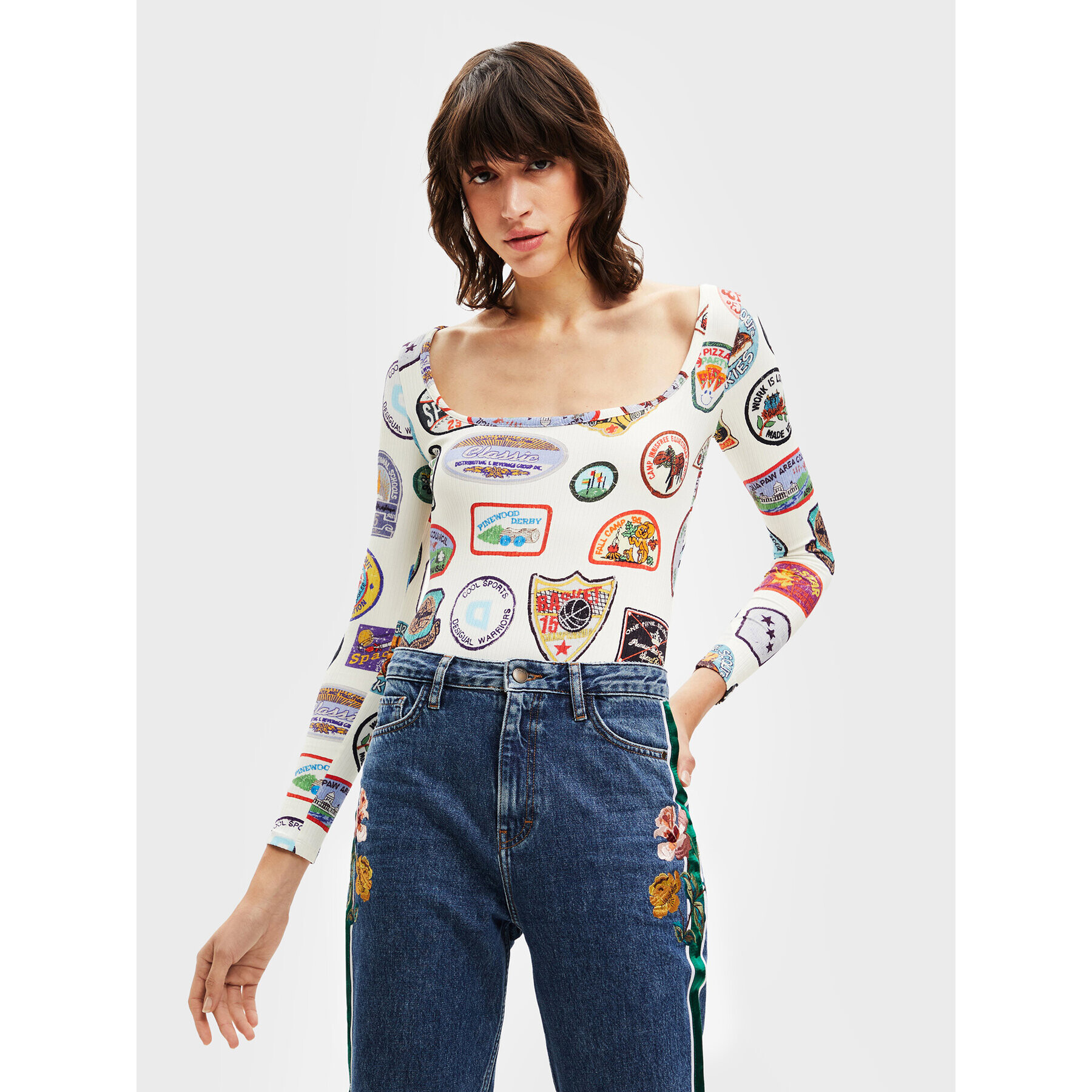 Desigual Боди 22WWQK20 Цветен Slim Fit - Pepit.bg