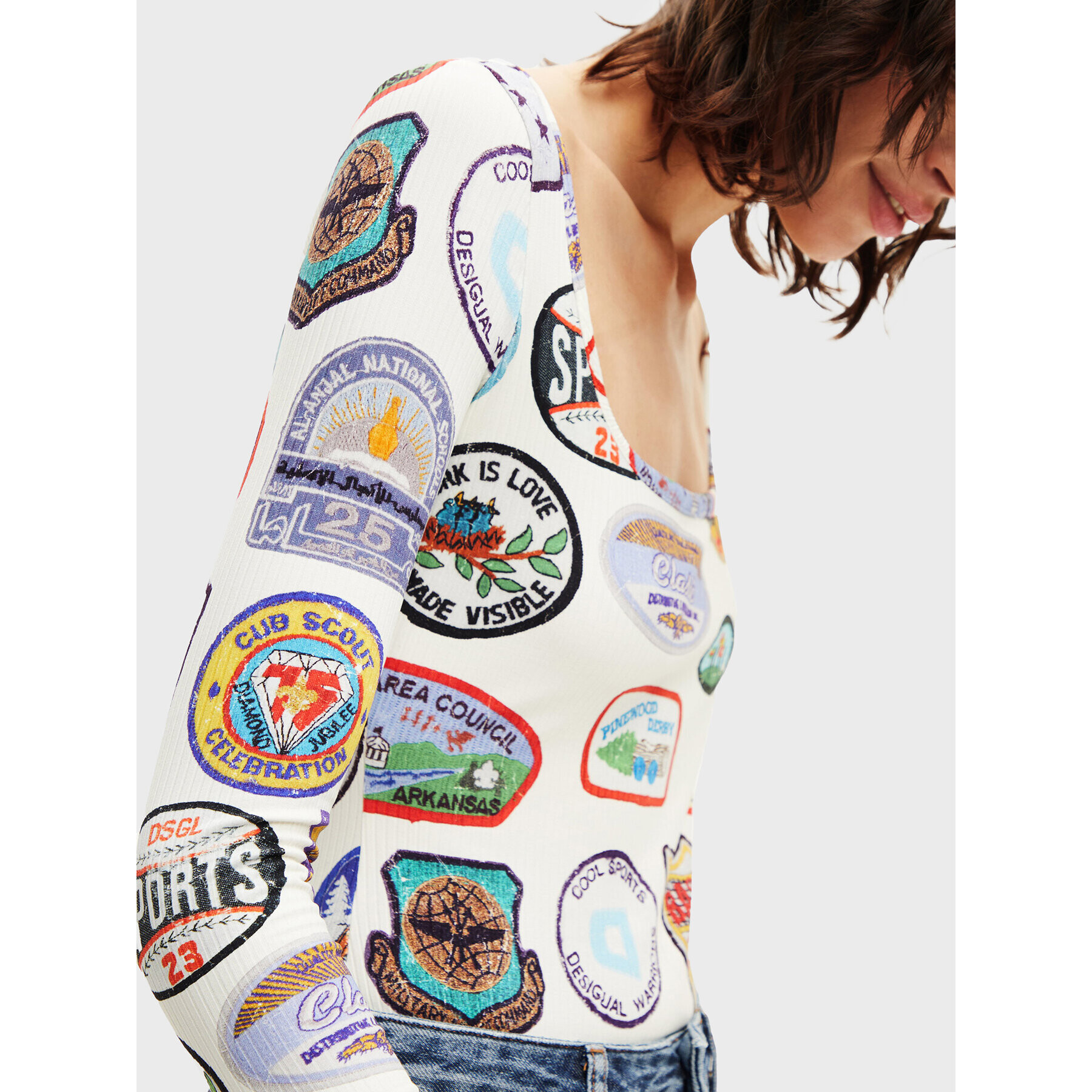 Desigual Боди 22WWQK20 Цветен Slim Fit - Pepit.bg