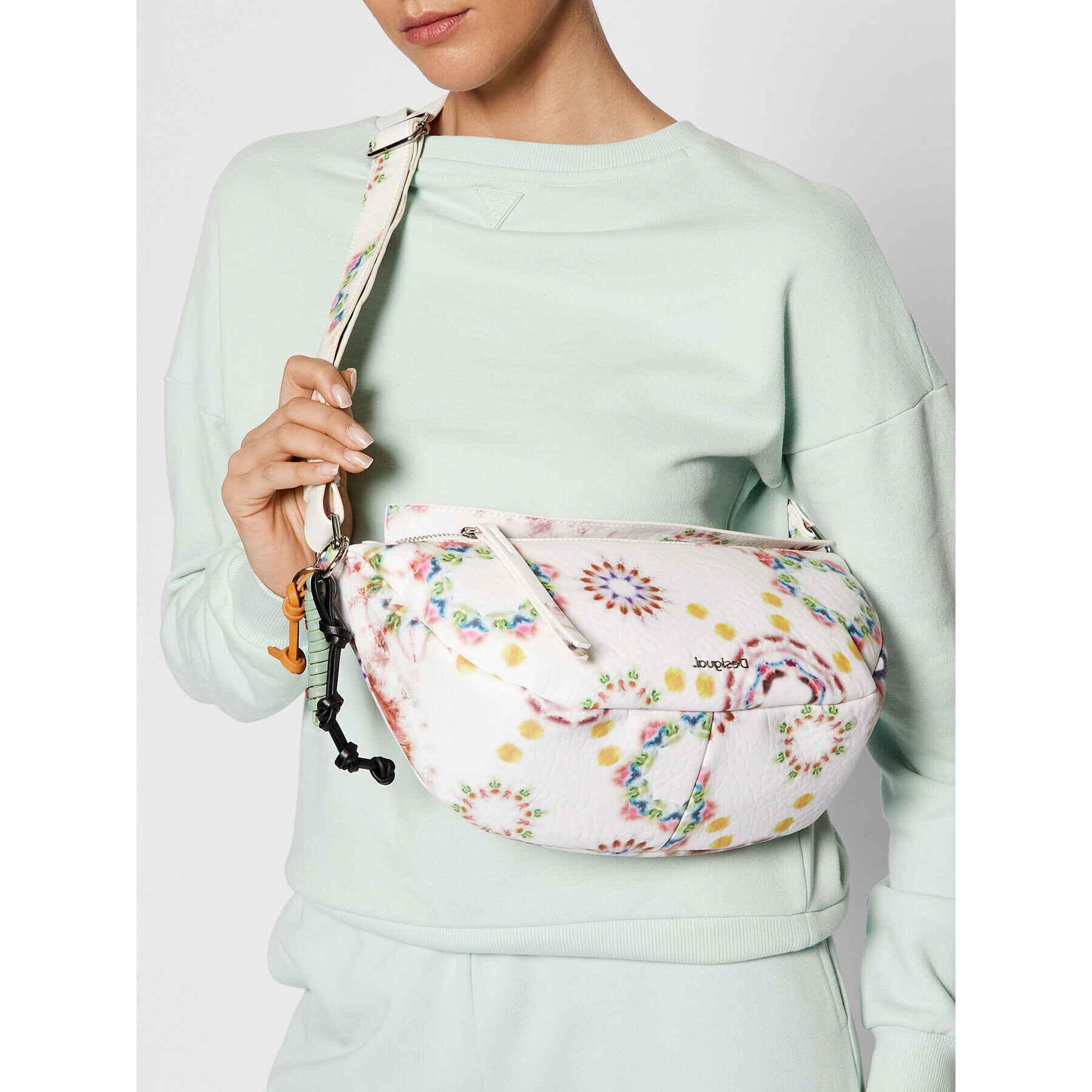 Desigual Дамска чанта 21SAXPAX Бял - Pepit.bg