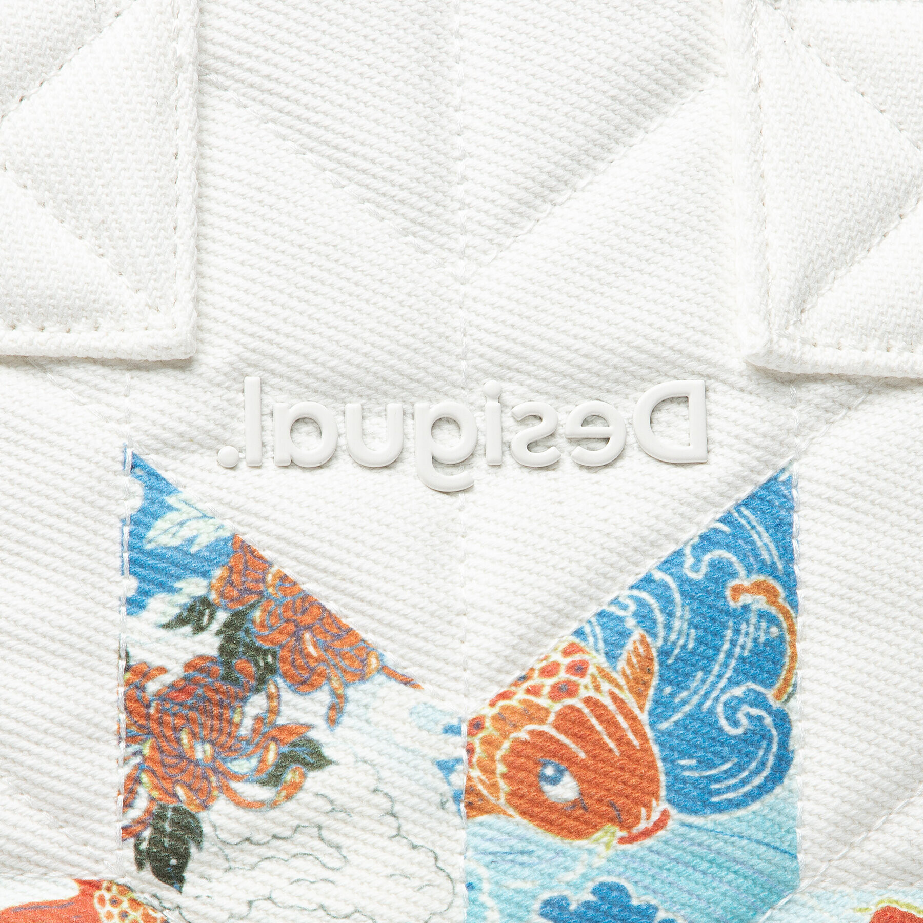 Desigual Дамска чанта 22SAXA37 Бял - Pepit.bg