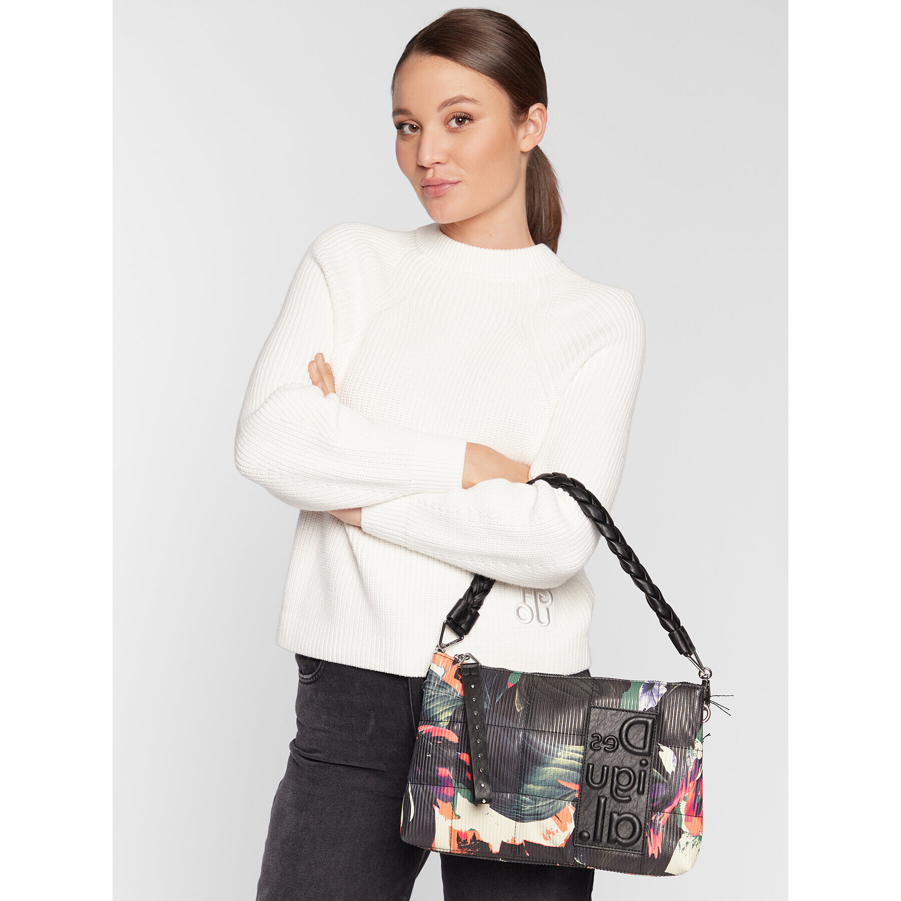 Desigual Дамска чанта 22WAXP44 Черен - Pepit.bg