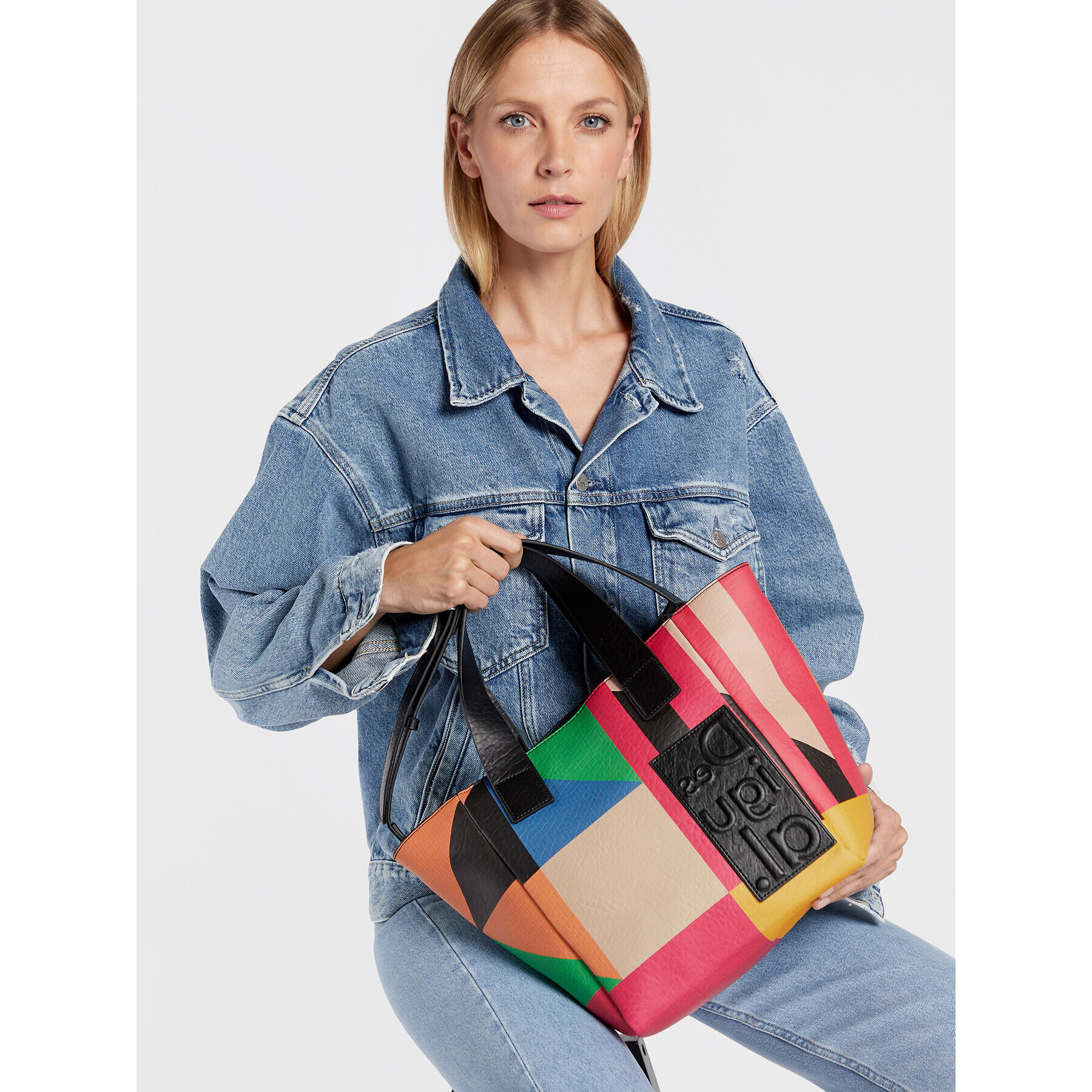 Desigual Дамска чанта 22WAXPA3 Цветен - Pepit.bg
