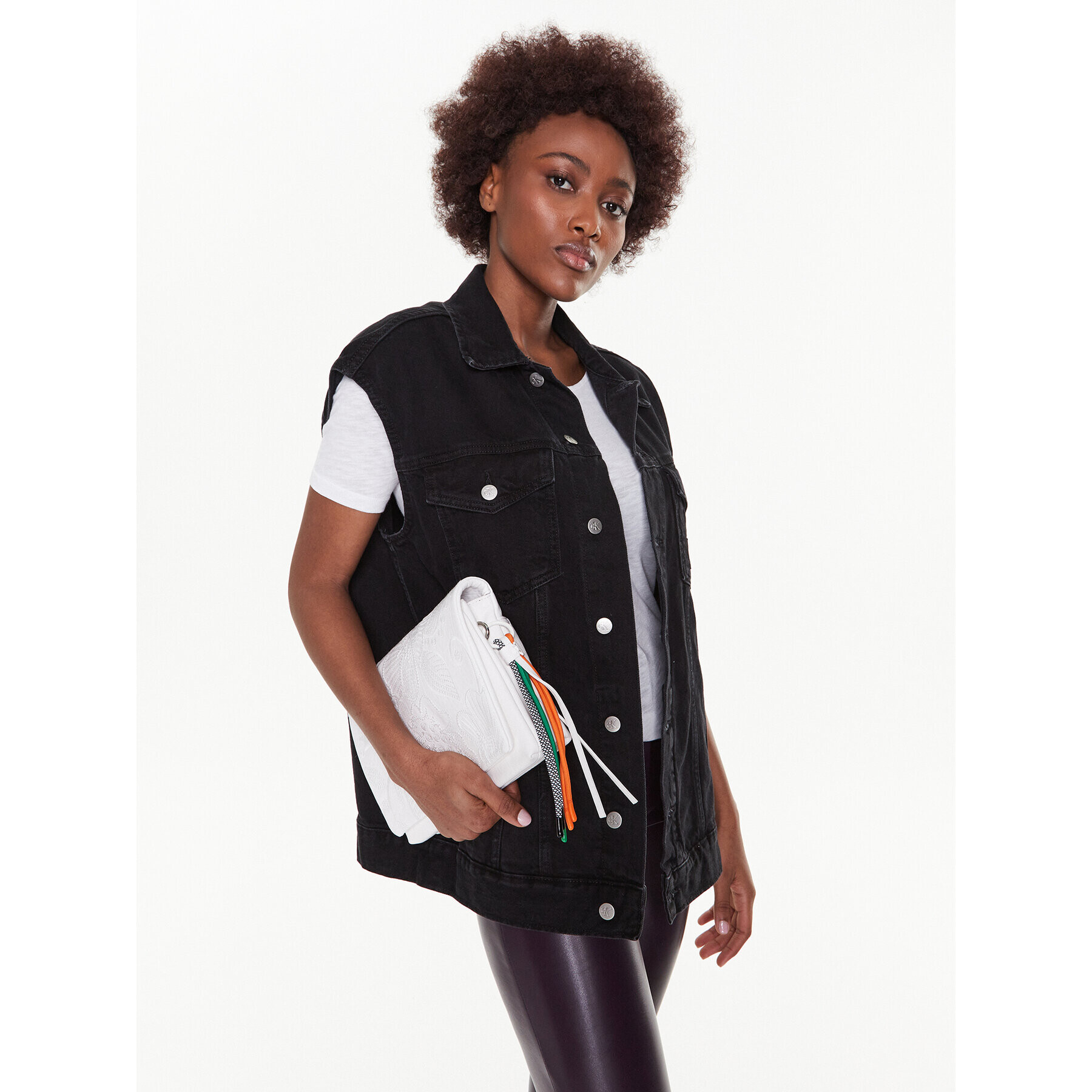 Desigual Дамска чанта 23SAXP95 Бял - Pepit.bg