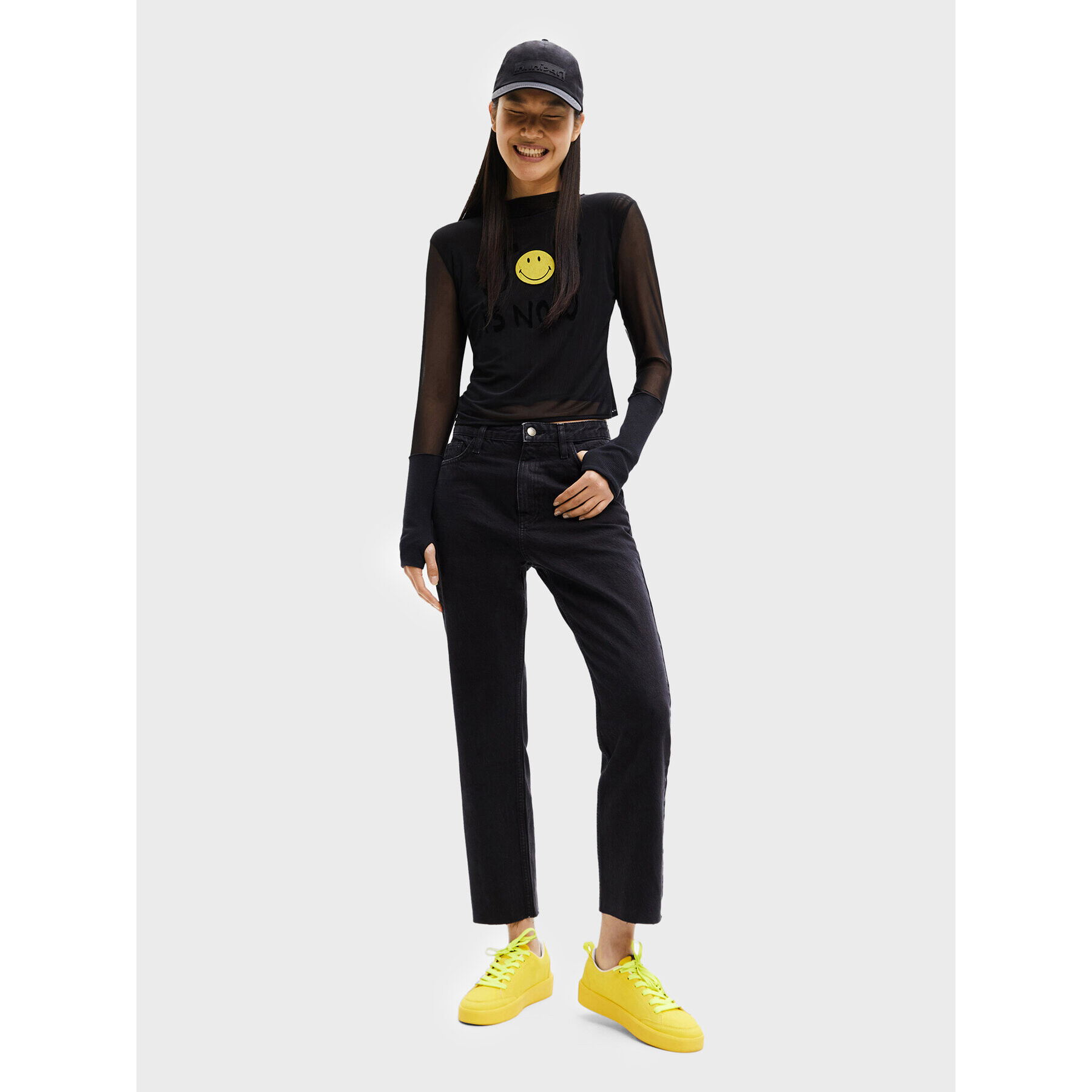 Desigual Дънки 22WWDD64 Черен Straight Fit - Pepit.bg