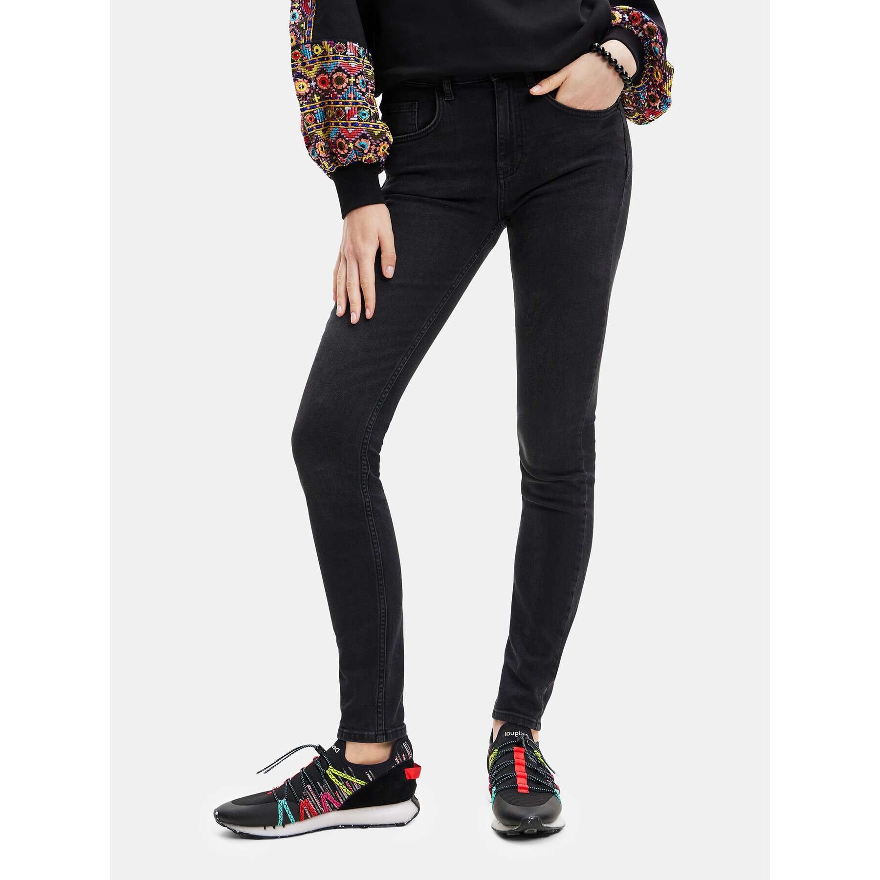 Desigual Дънки 23SWDD21 Черен Skinny Fit - Pepit.bg