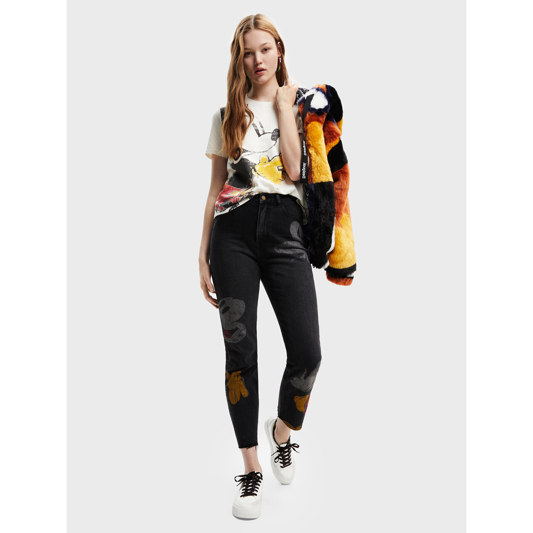 Desigual Дънки DISNEY Mickey 22WWDD61 Сив Straight Fit - Pepit.bg