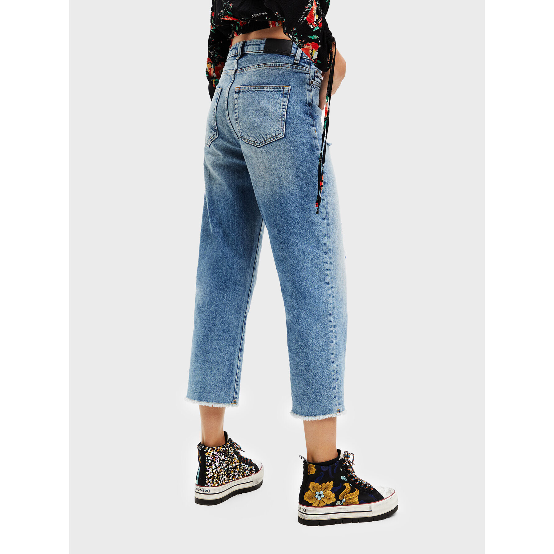 Desigual Дънки Levadura 22WWDD02 Син Boyfriend Fit - Pepit.bg