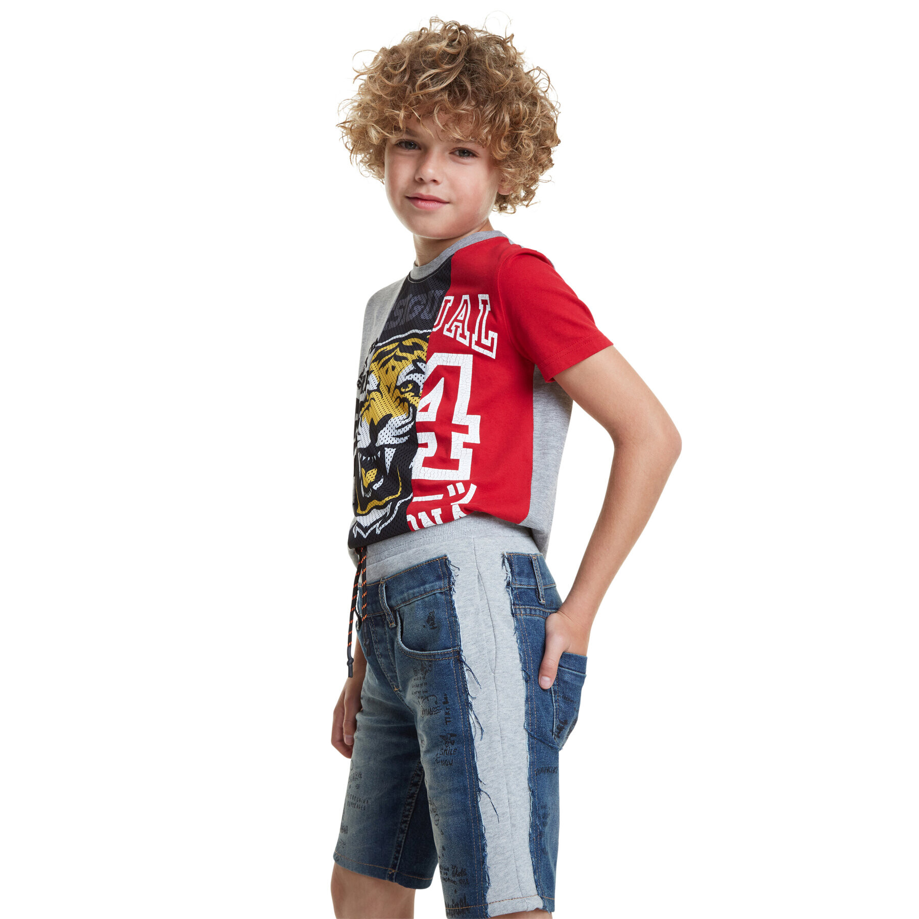 Desigual Дънкови шорти Ortiz 20SBDD03 Син Regular Fit - Pepit.bg