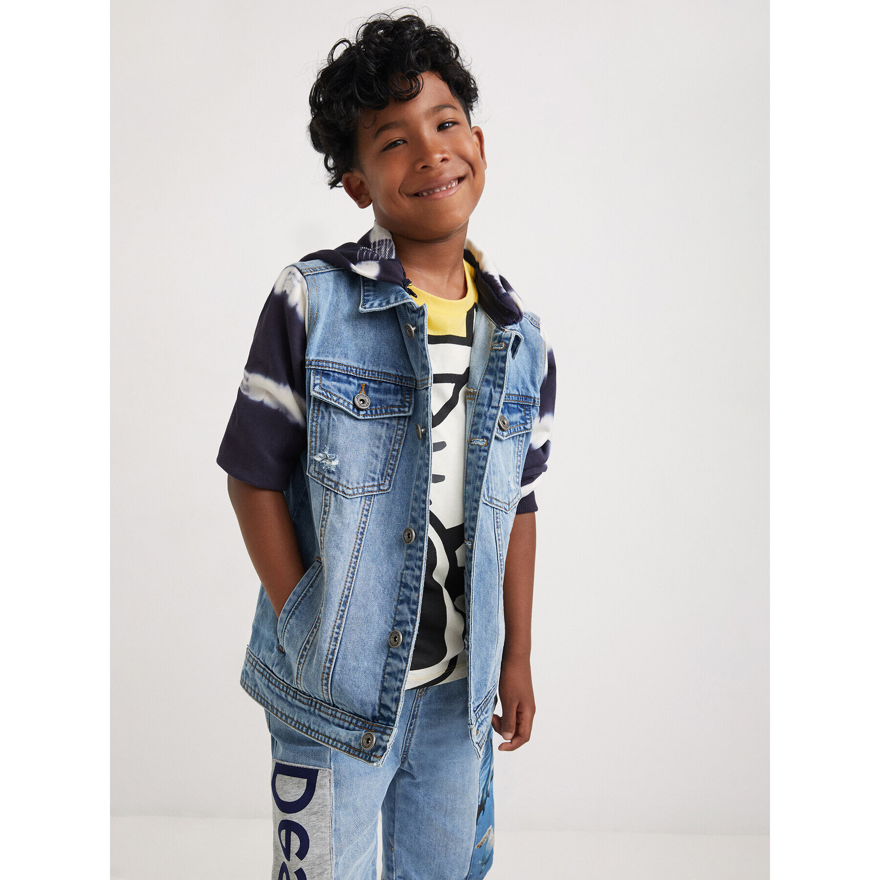 Desigual Дънково яке Tractor 22SBED01 Син Regular Fit - Pepit.bg