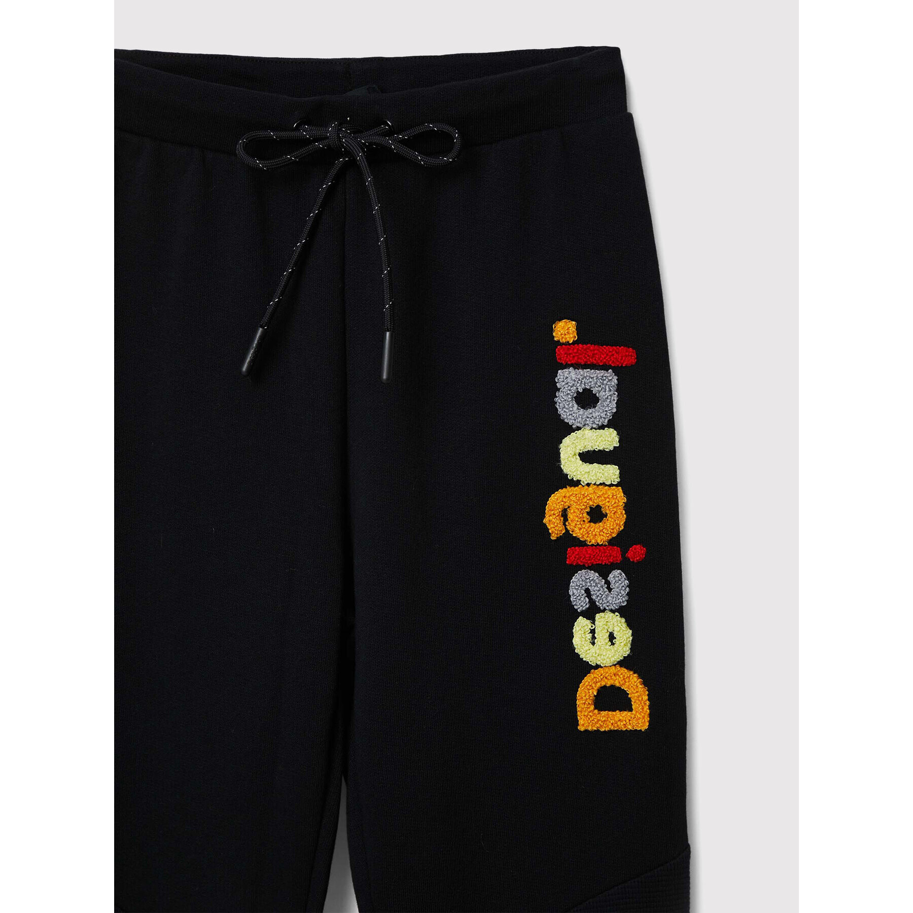 Desigual Долнище анцуг Alan 22WBPK04 Черен Regular Fit - Pepit.bg
