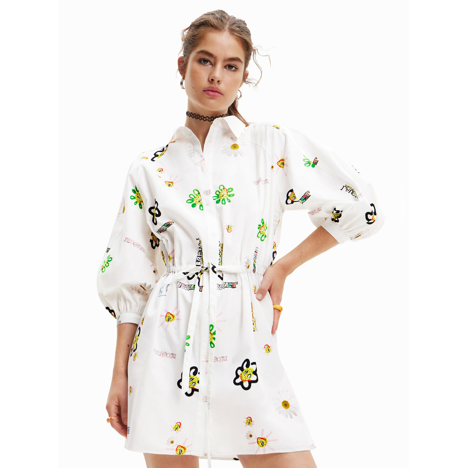 Desigual Ежедневна рокля 23SWVW62 Бял Regular Fit - Pepit.bg