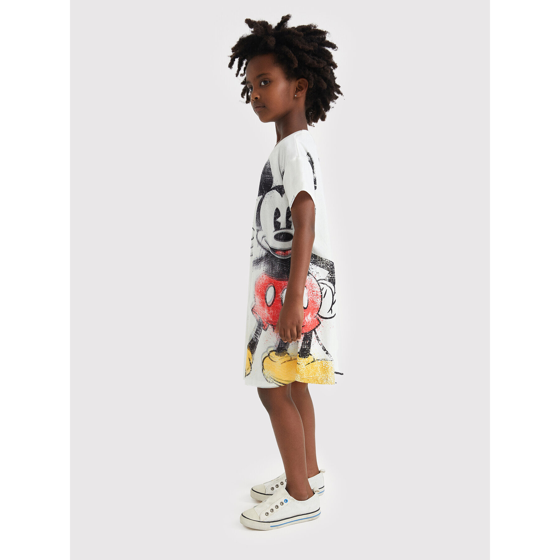 Desigual Ежедневна рокля DISNEY Ok Mickey 22SGVK22 Бял Regular Fit - Pepit.bg