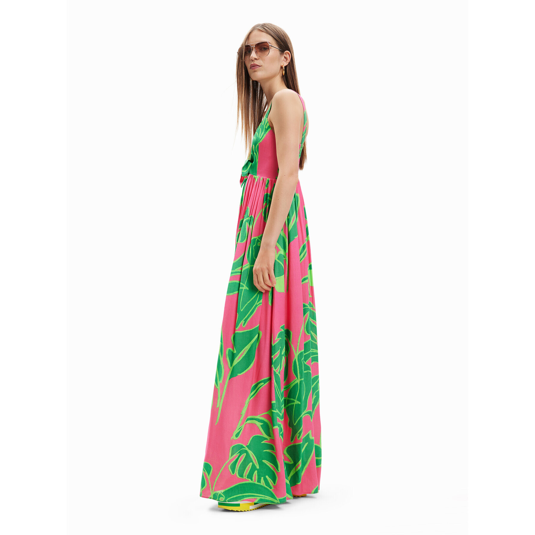 Desigual Лятна рокля 23SWVW60 Цветен Regular Fit - Pepit.bg