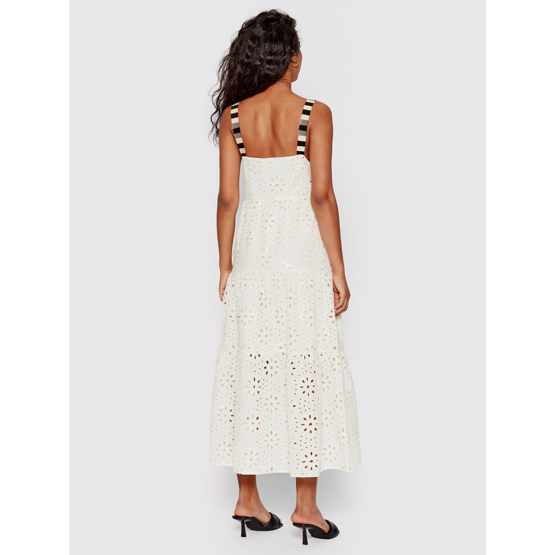 Desigual Лятна рокля Leah 22SWVW05 Бял Regular Fit - Pepit.bg