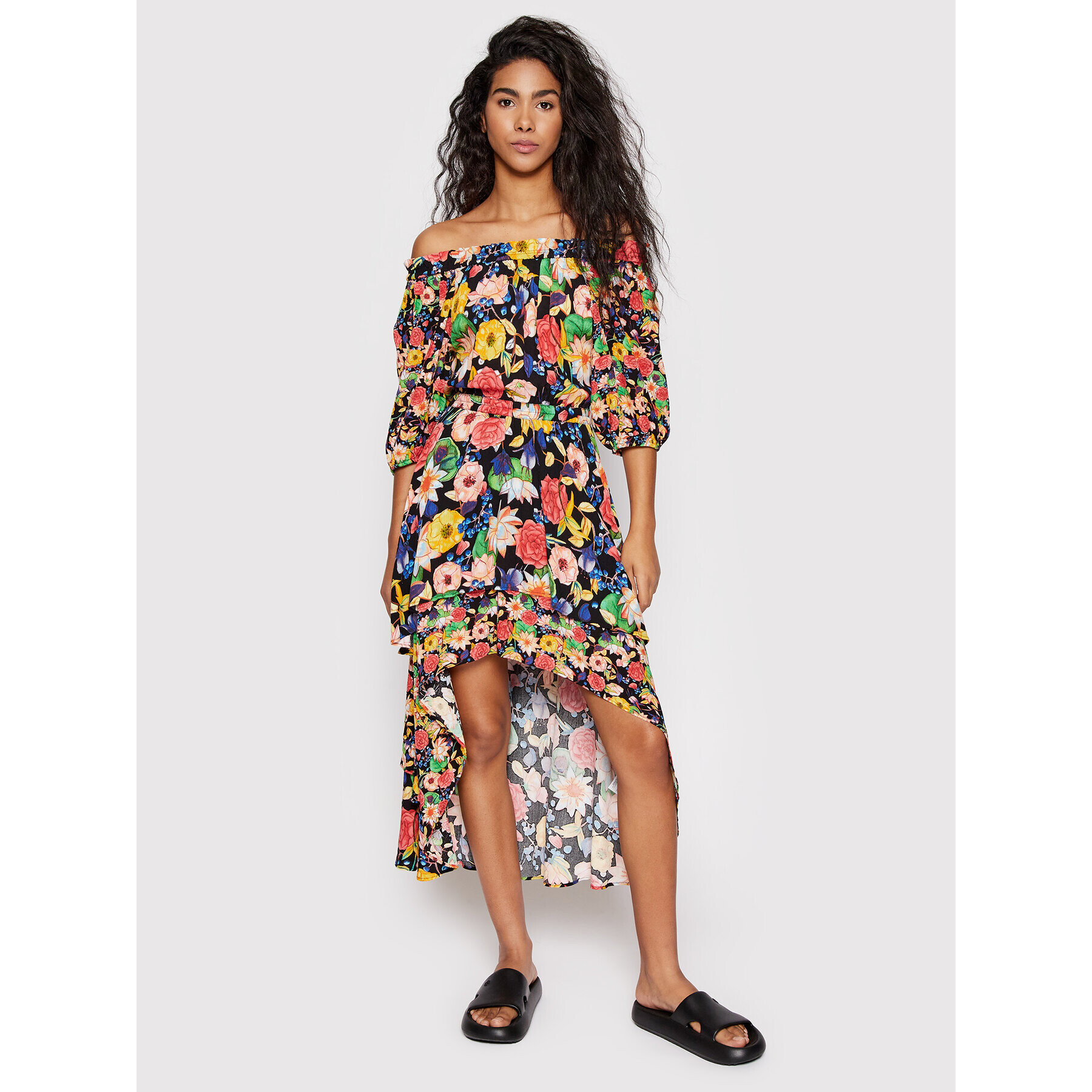 Desigual Лятна рокля Ailea 22SWVW62 Цветен Regular Fit - Pepit.bg
