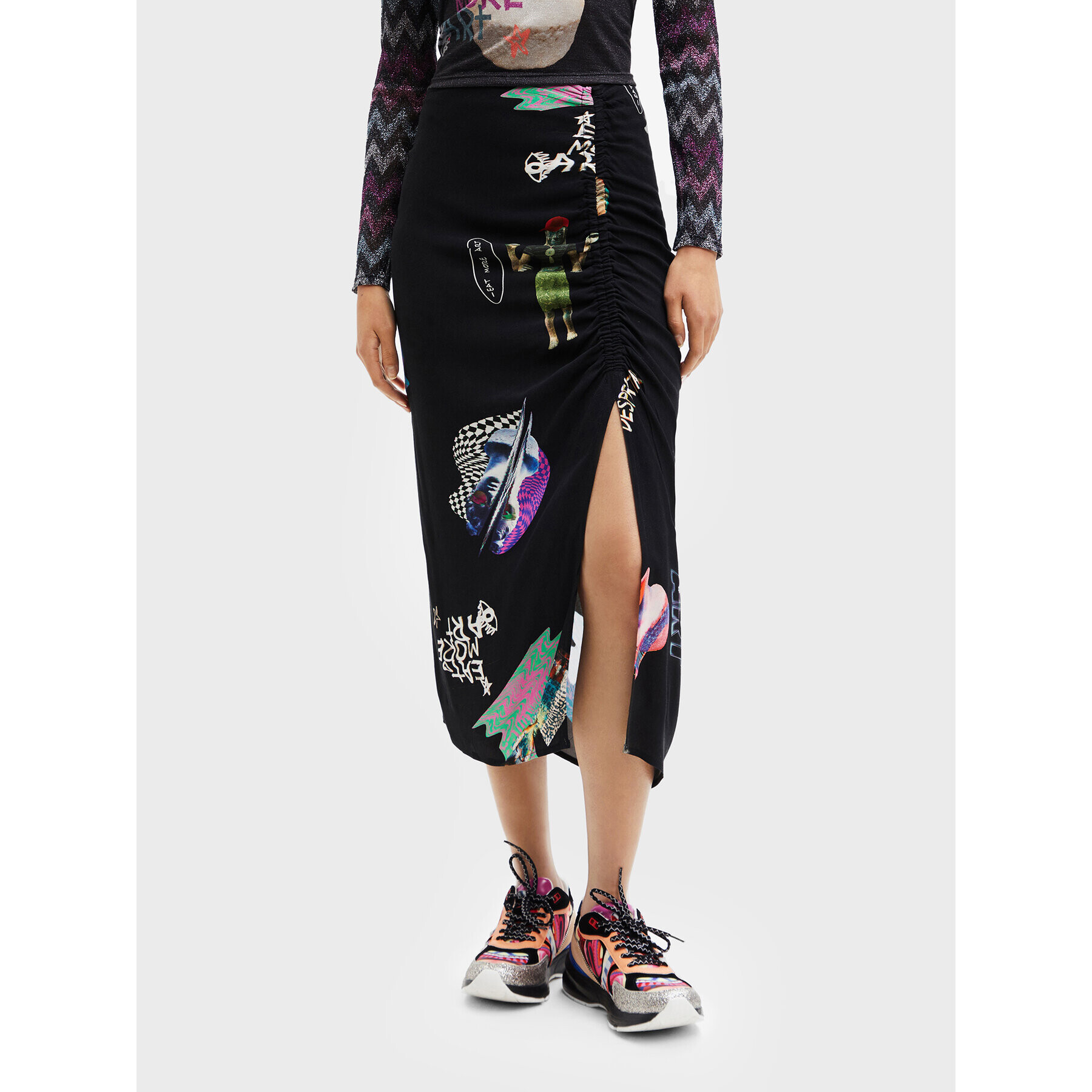 Desigual Миди пола Collage 22WWFW17 Черен Slim Fit - Pepit.bg