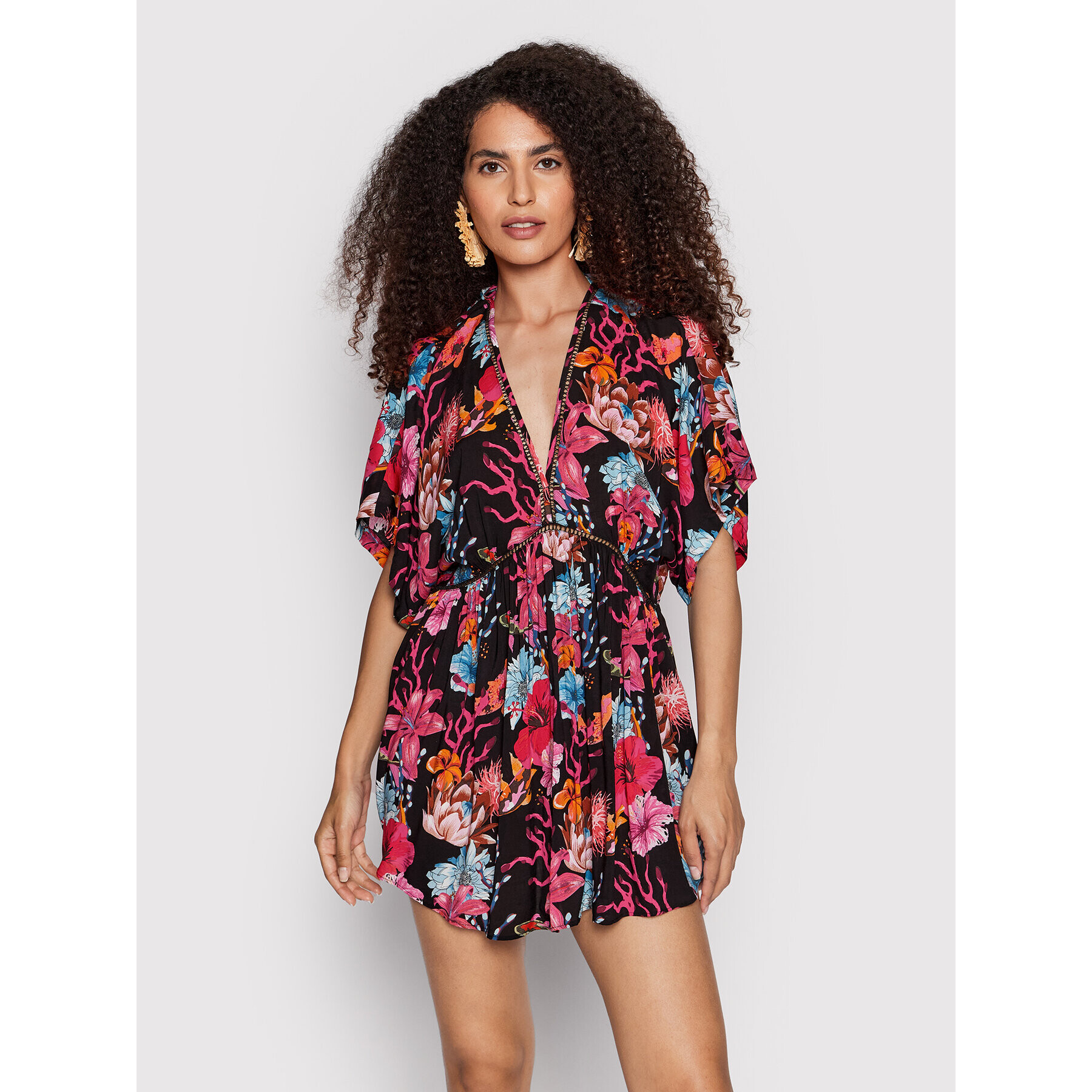 Desigual Плажна рокля Angelina 22SWMW18 Цветен Relaxed Fit - Pepit.bg