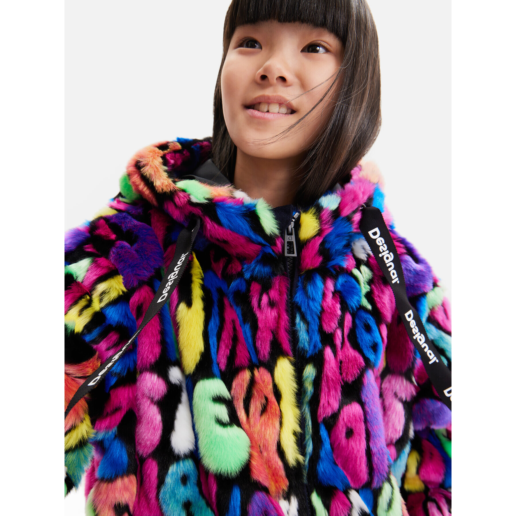 Desigual Преходно яке 23WGEW19 Цветен Regular Fit - Pepit.bg