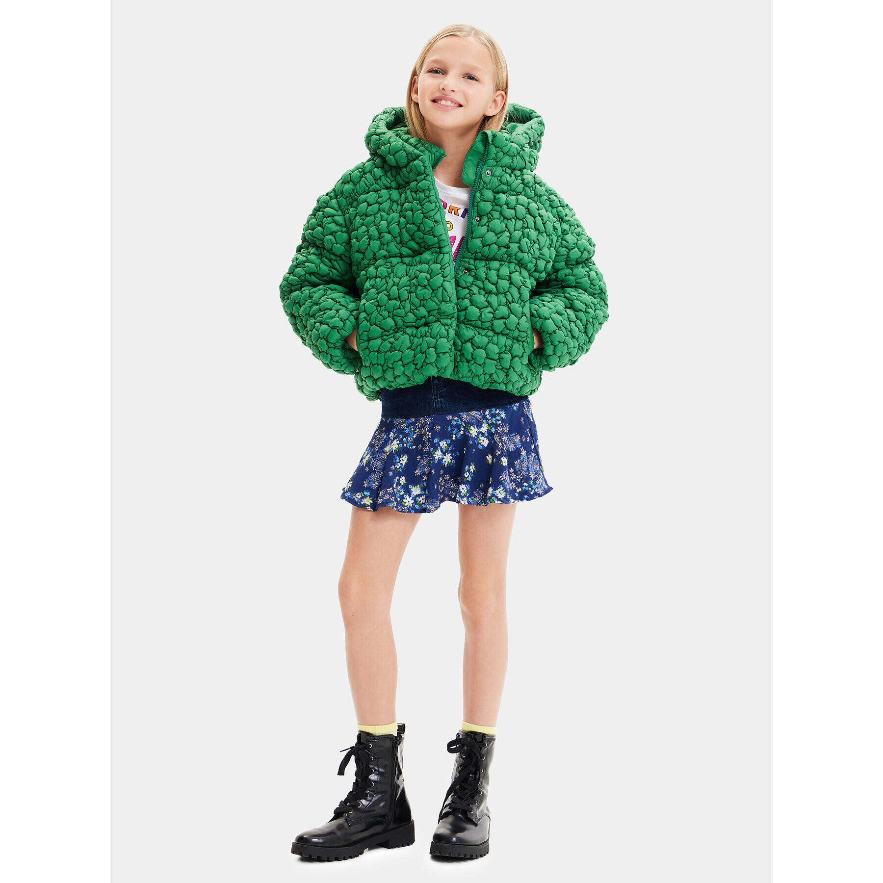 Desigual Пухено яке 23WGEW04 Зелен Regular Fit - Pepit.bg
