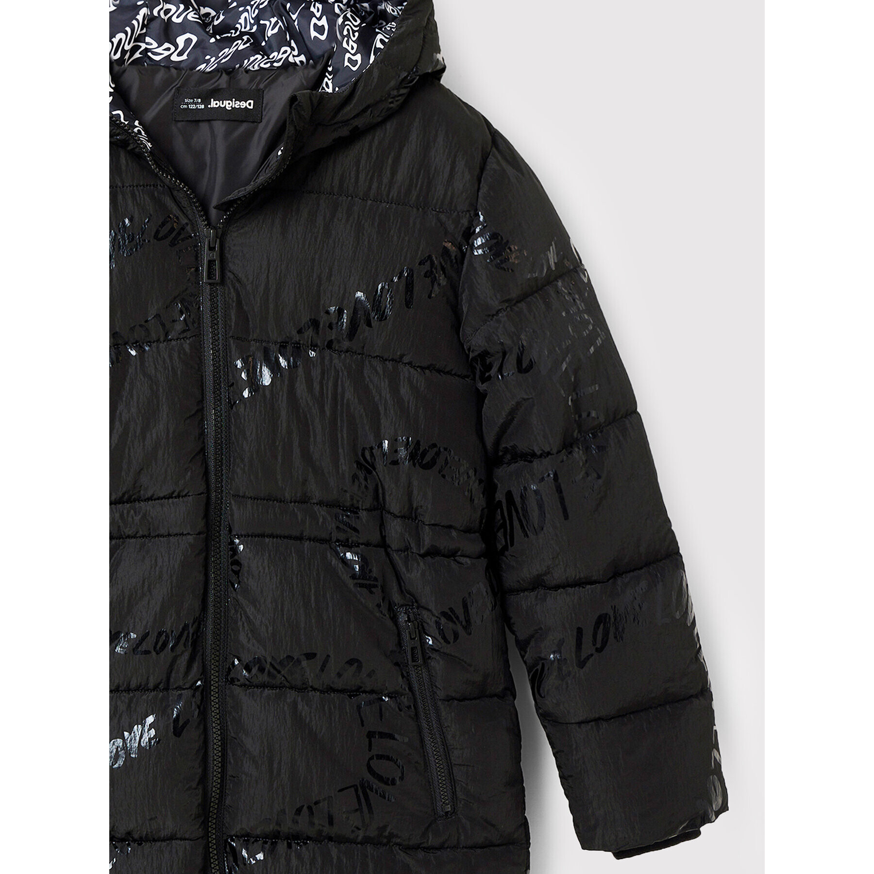 Desigual Пухено яке Letters 22WGEW12 Черен Regular Fit - Pepit.bg