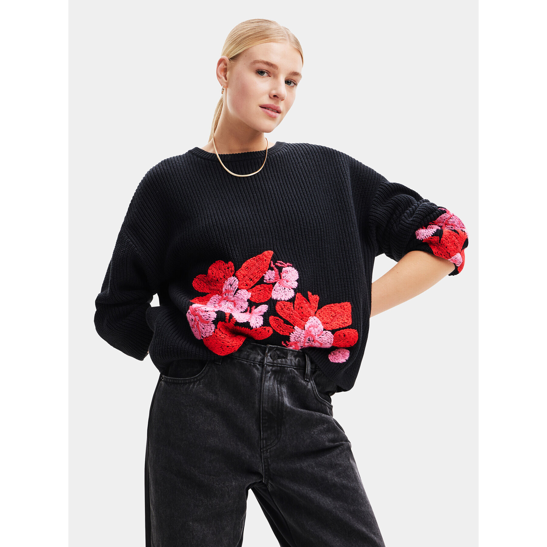 Desigual Пуловер 23WWJF32 Черен Regular Fit - Pepit.bg