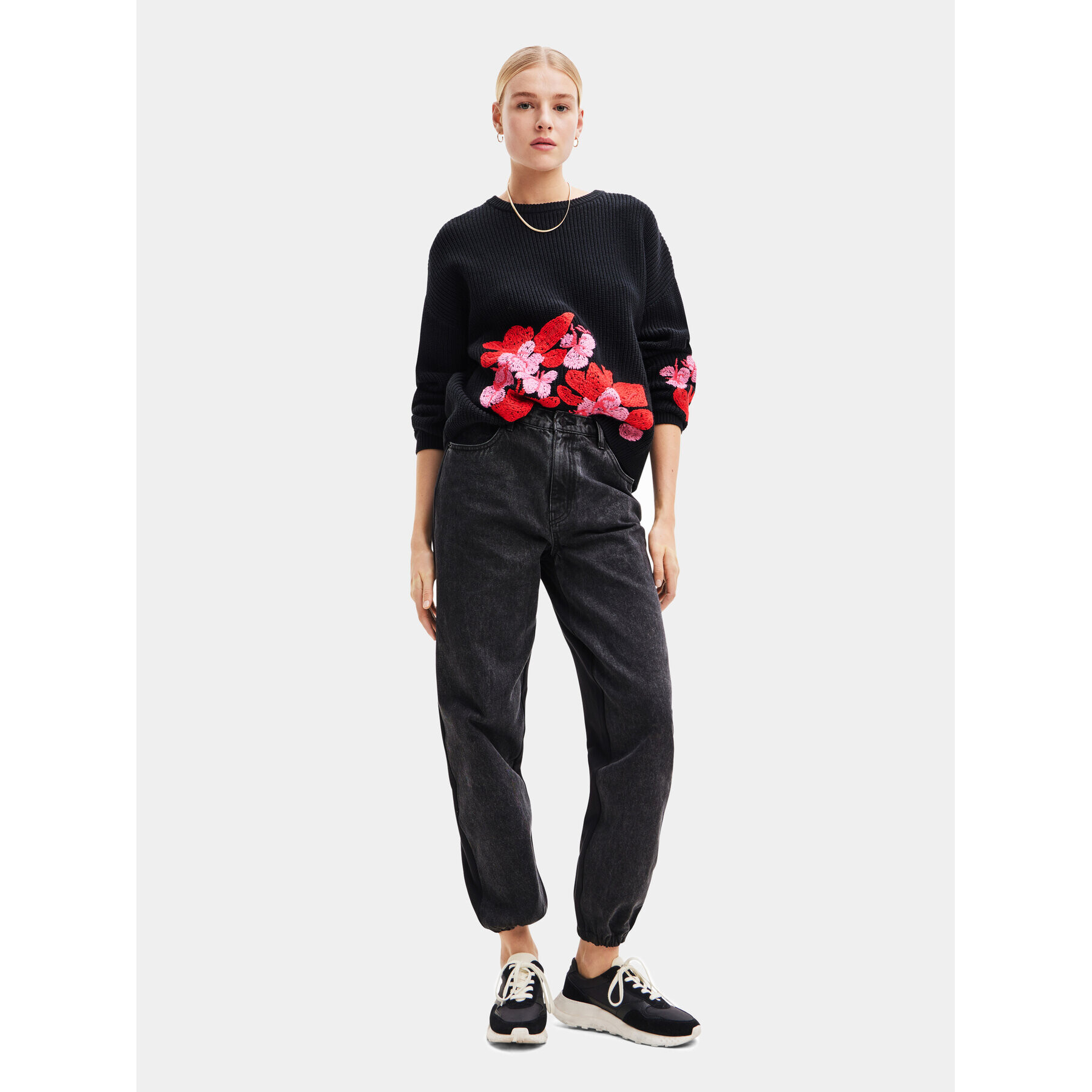 Desigual Пуловер 23WWJF32 Черен Regular Fit - Pepit.bg