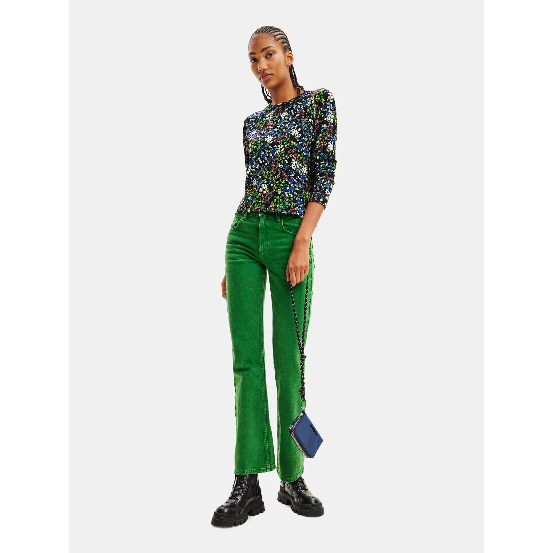 Desigual Пуловер 23WWJF33 Черен Slim Fit - Pepit.bg
