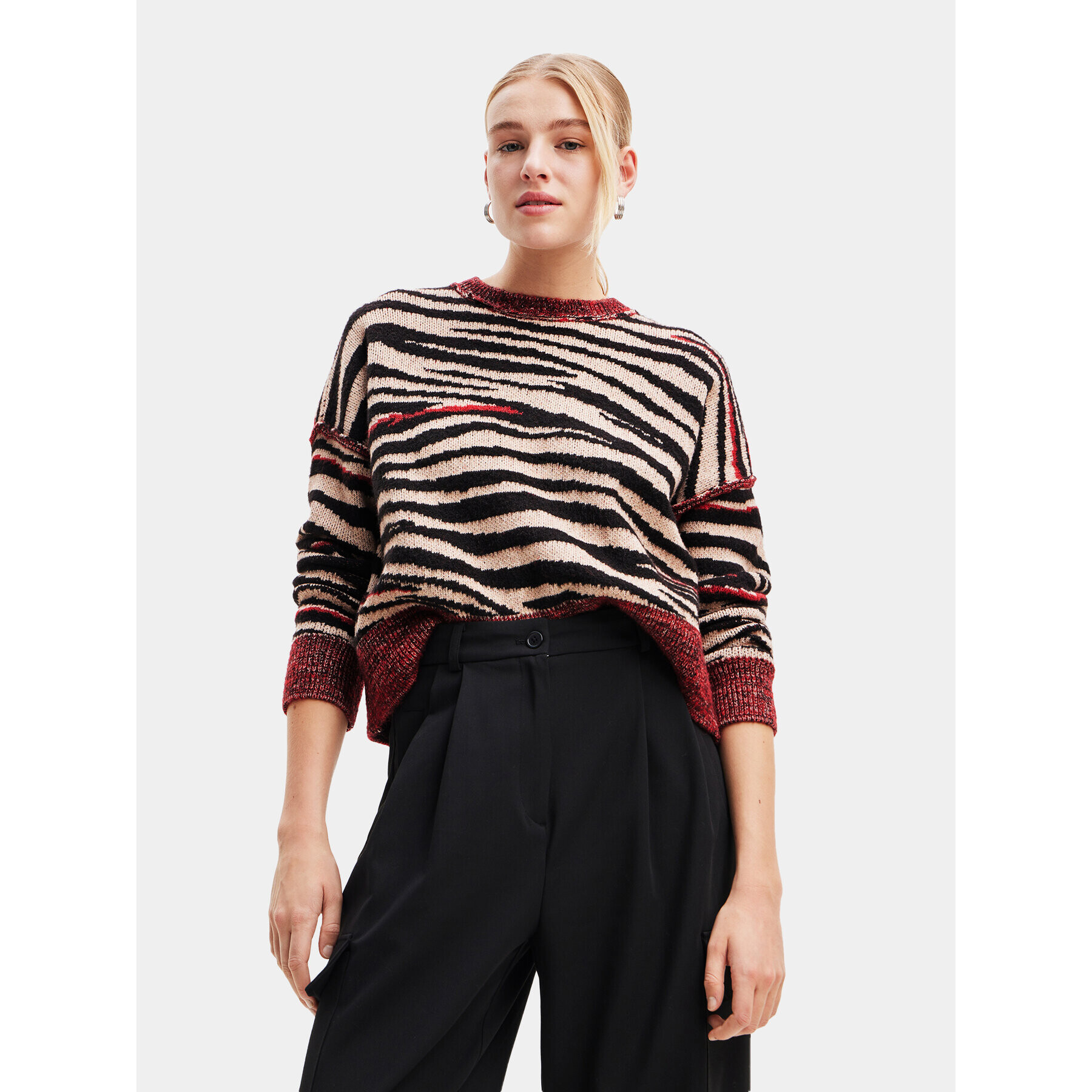 Desigual Пуловер 23WWJF35 Кафяв Loose Fit - Pepit.bg