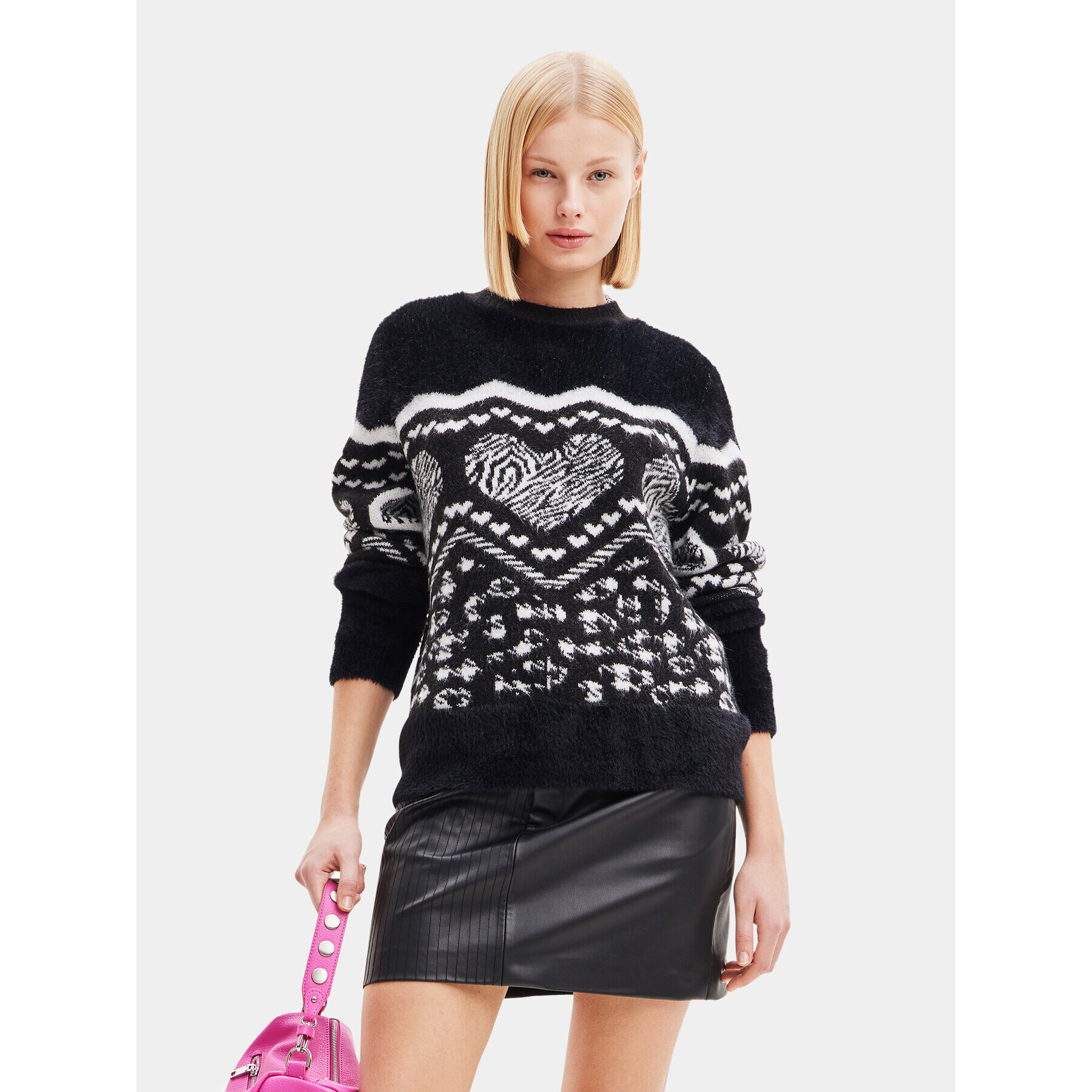 Desigual Пуловер 23WWJF56 Черен Regular Fit - Pepit.bg