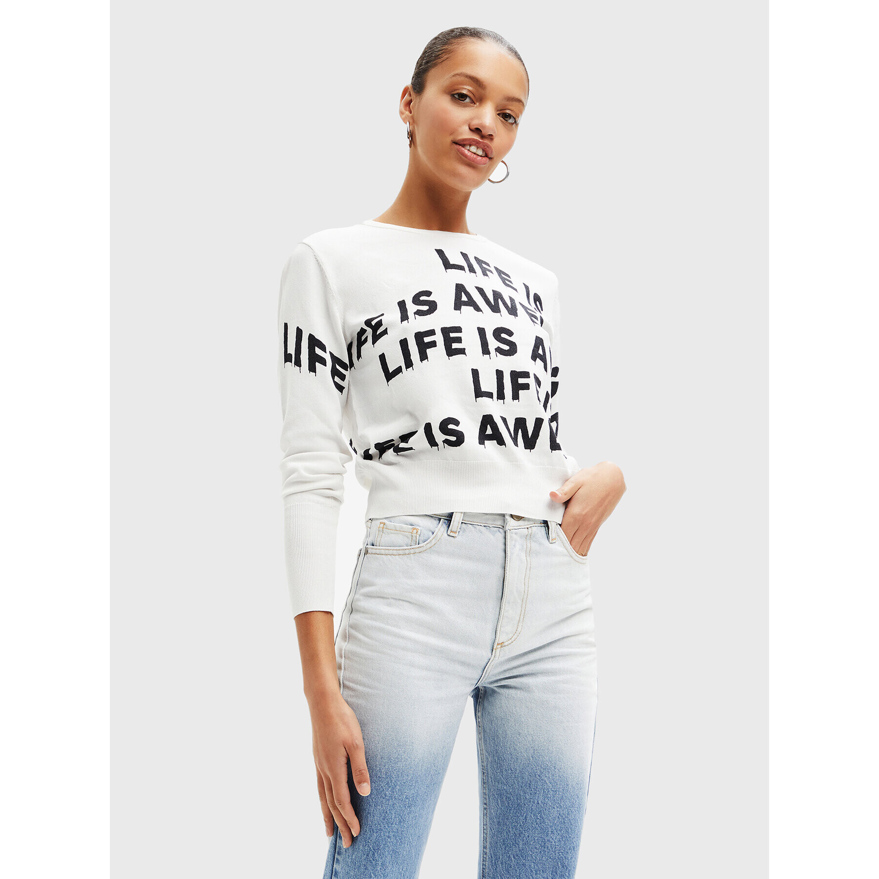Desigual Пуловер Bet 22WWJFAB Бял Regular Fit - Pepit.bg