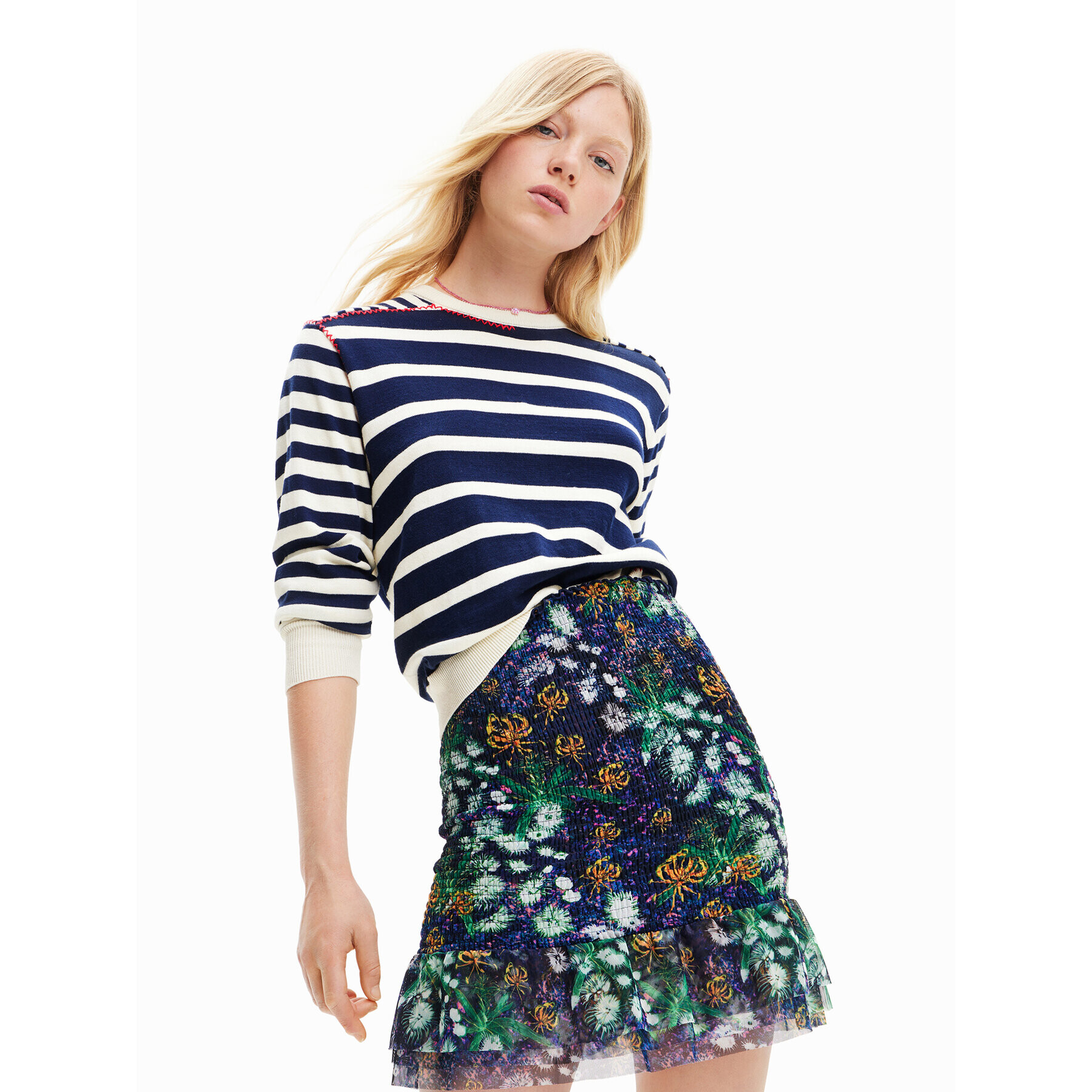 Desigual Пуловер Guiomar 23SWJF10 Тъмносин Regular Fit - Pepit.bg