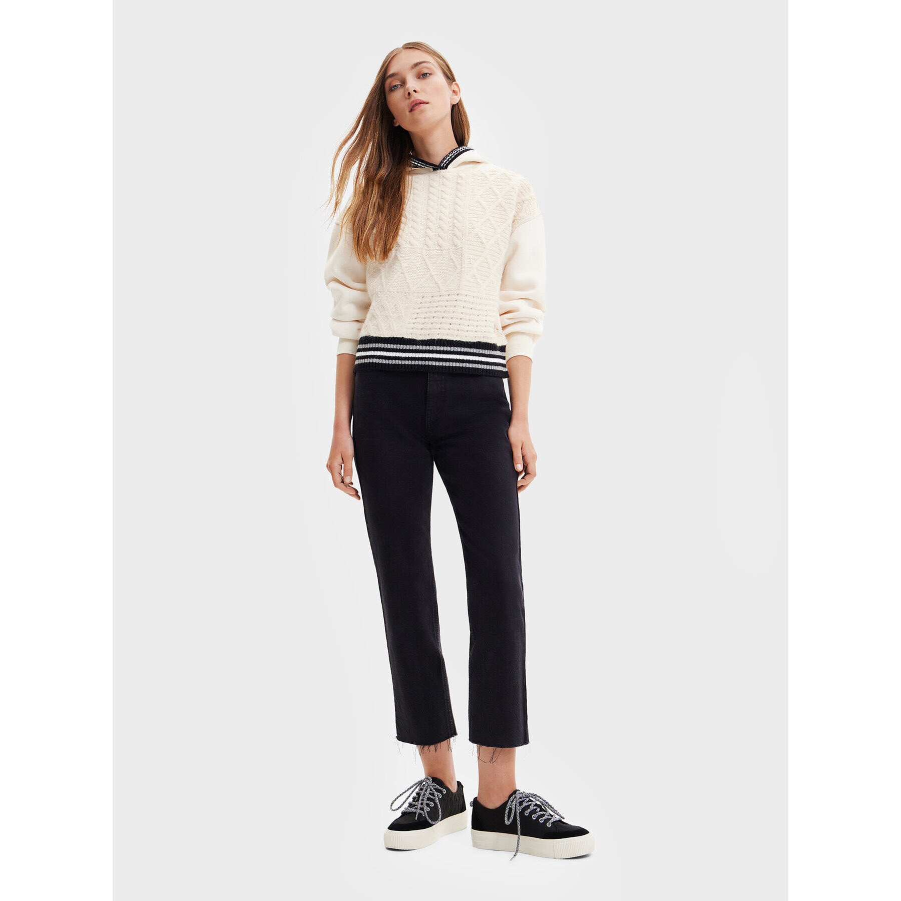 Desigual Пуловер Zia 22WWSK11 Екрю Loose Fit - Pepit.bg
