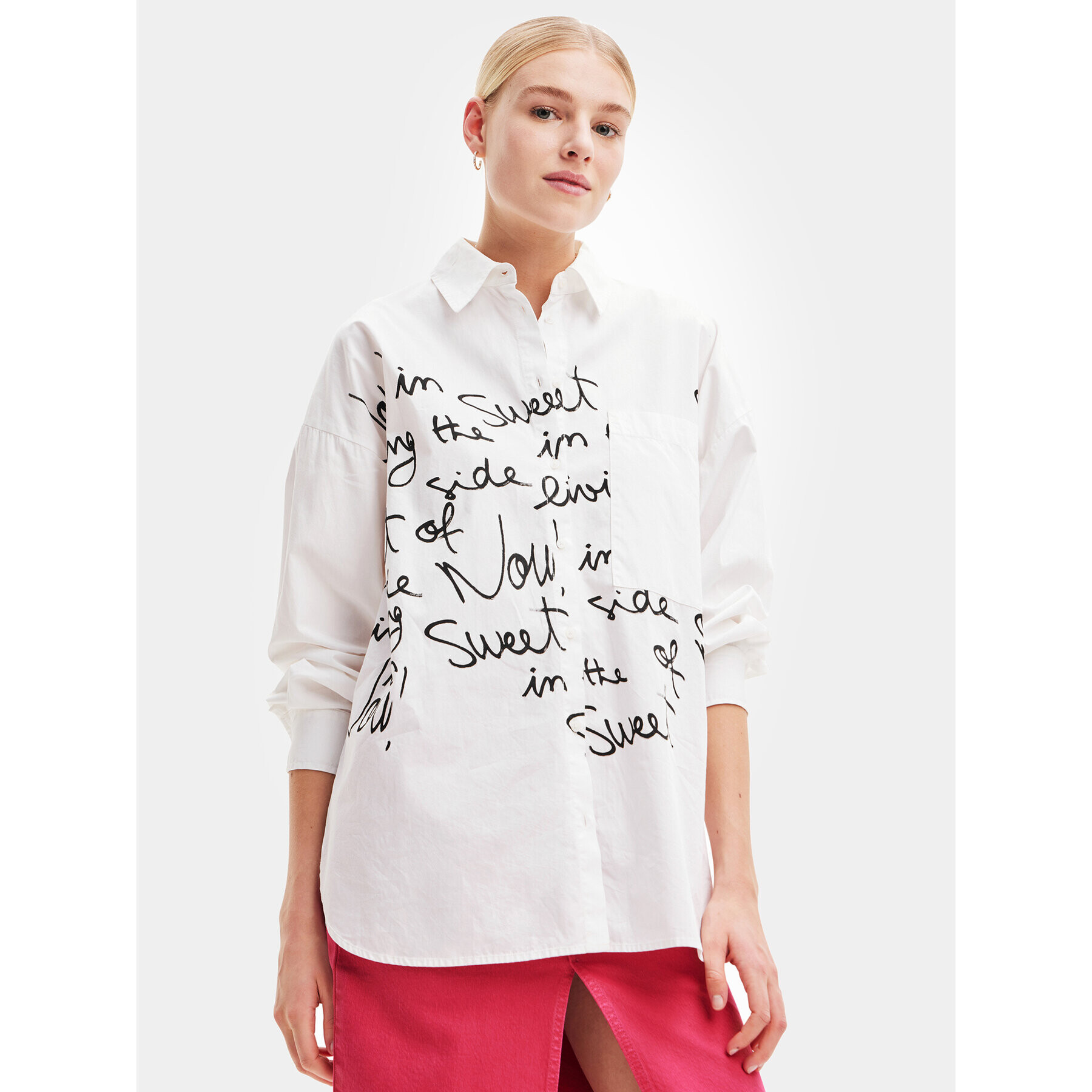 Desigual Риза 23WWCW19 Бял Loose Fit - Pepit.bg
