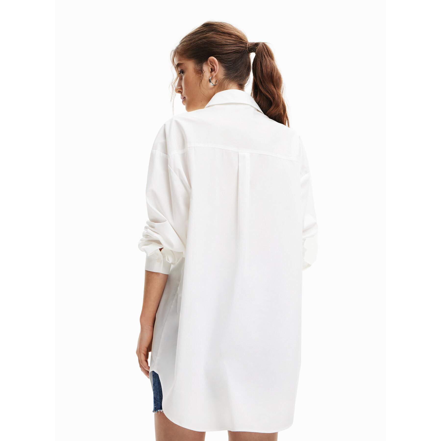Desigual Риза Daphne 23SWCW22 Бял Oversize - Pepit.bg
