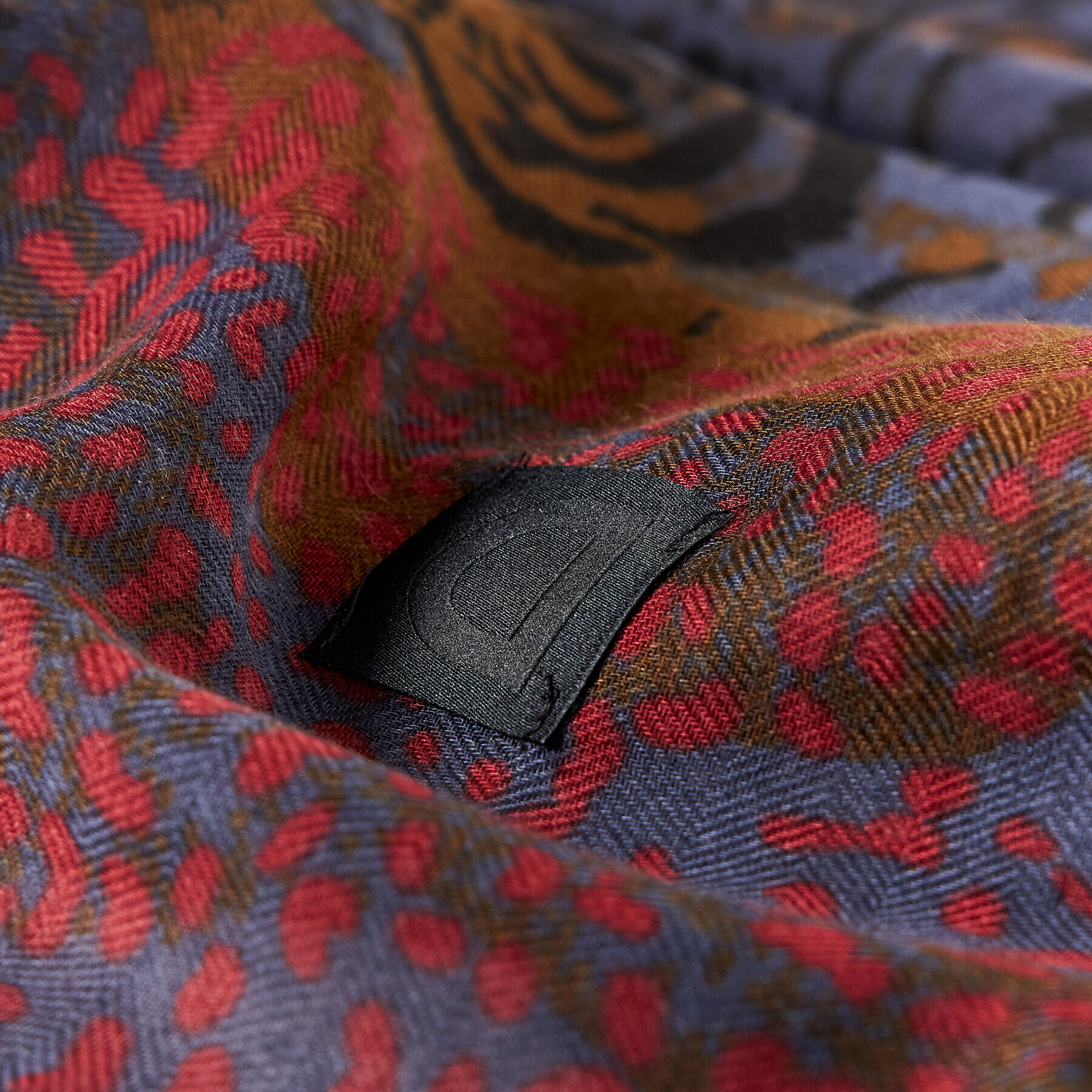 Desigual Шал 21WAWA20 Тъмносин - Pepit.bg