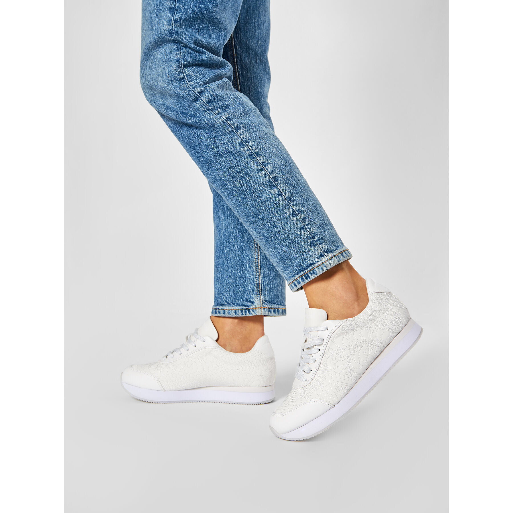 Desigual Сникърси Galaxy Lottie 20SSKP34 Бял - Pepit.bg
