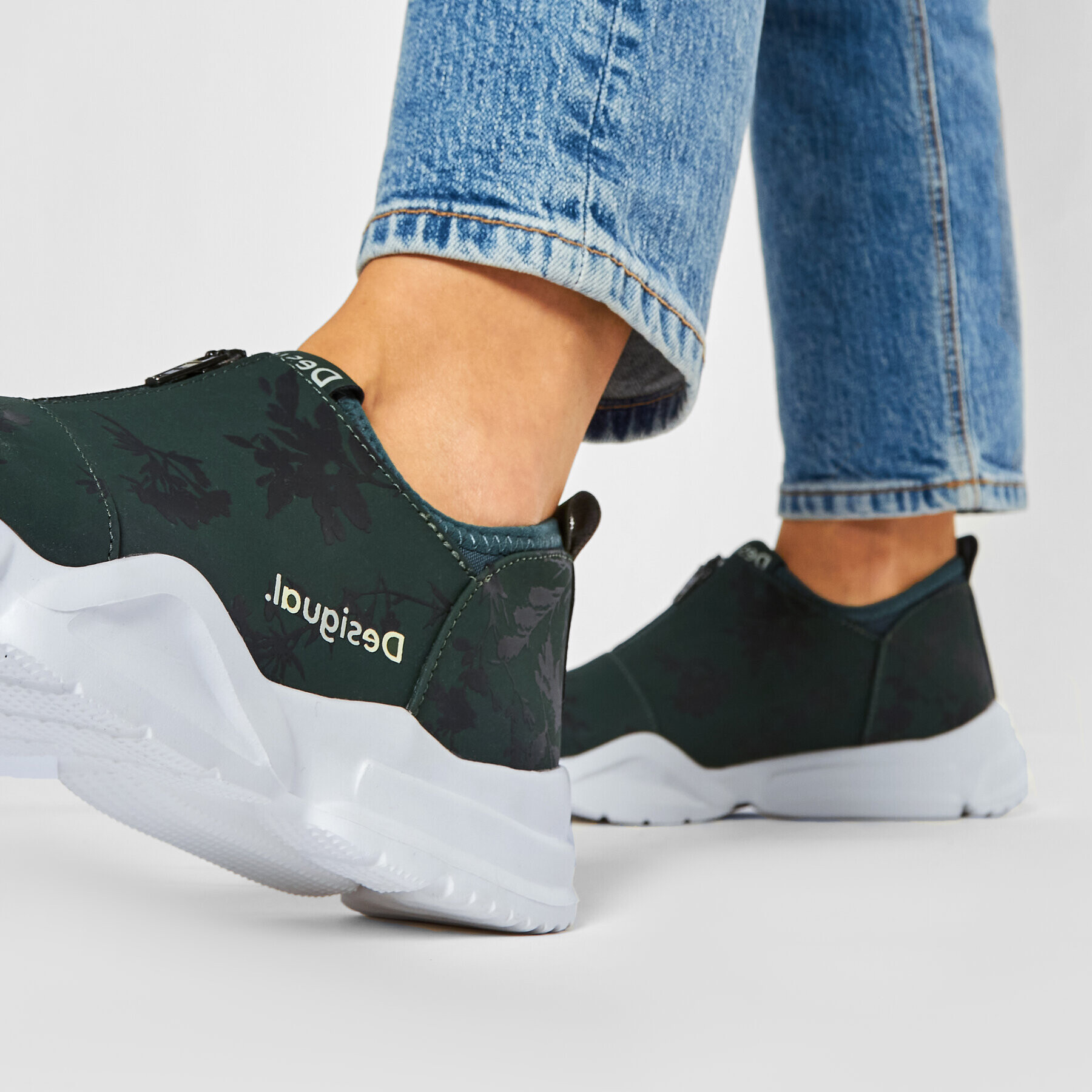 Desigual Сникърси Sneaker Zip Gardens 20SUKW04 Зелен - Pepit.bg
