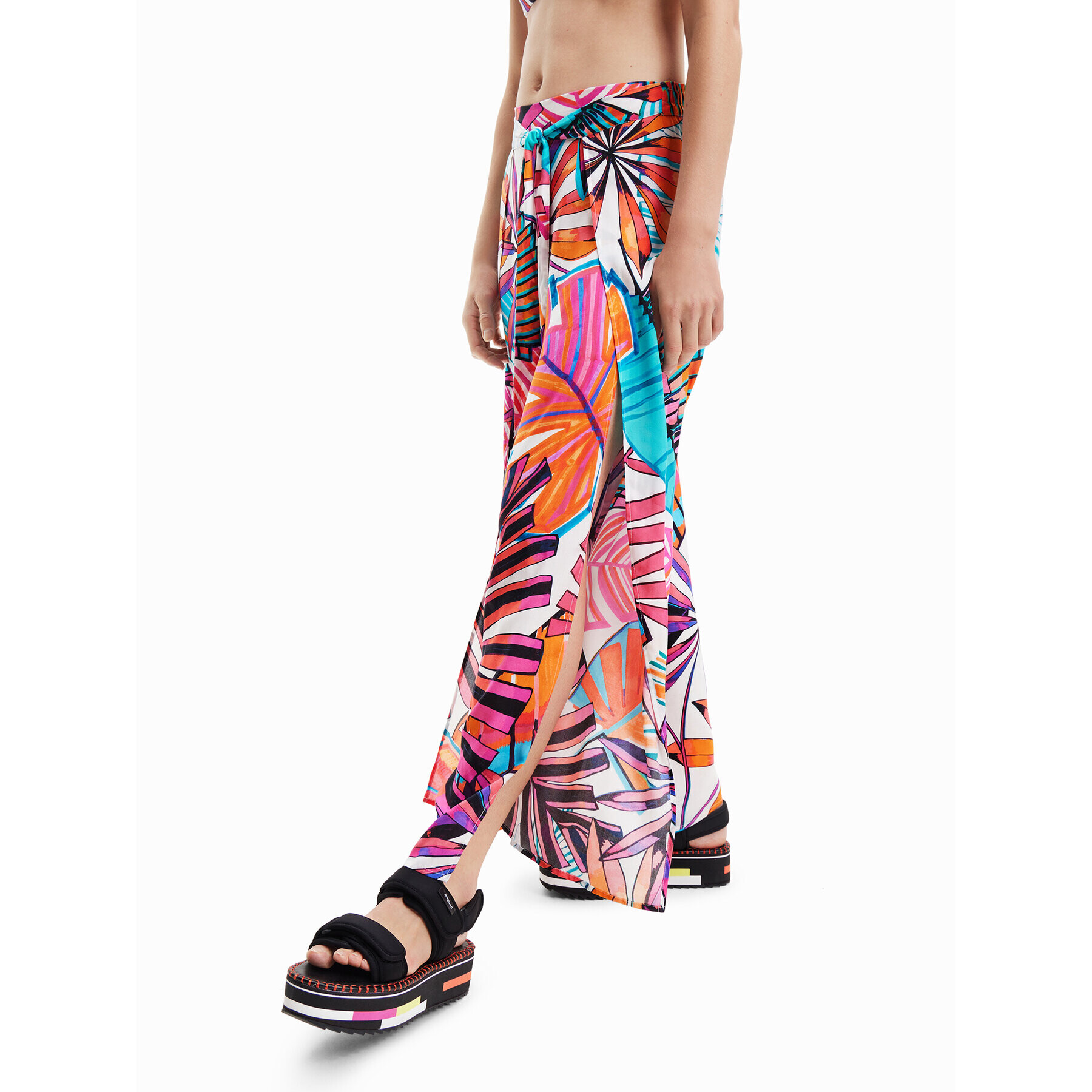 Desigual Текстилни панталони 23SWMW08 Цветен Regular Fit - Pepit.bg