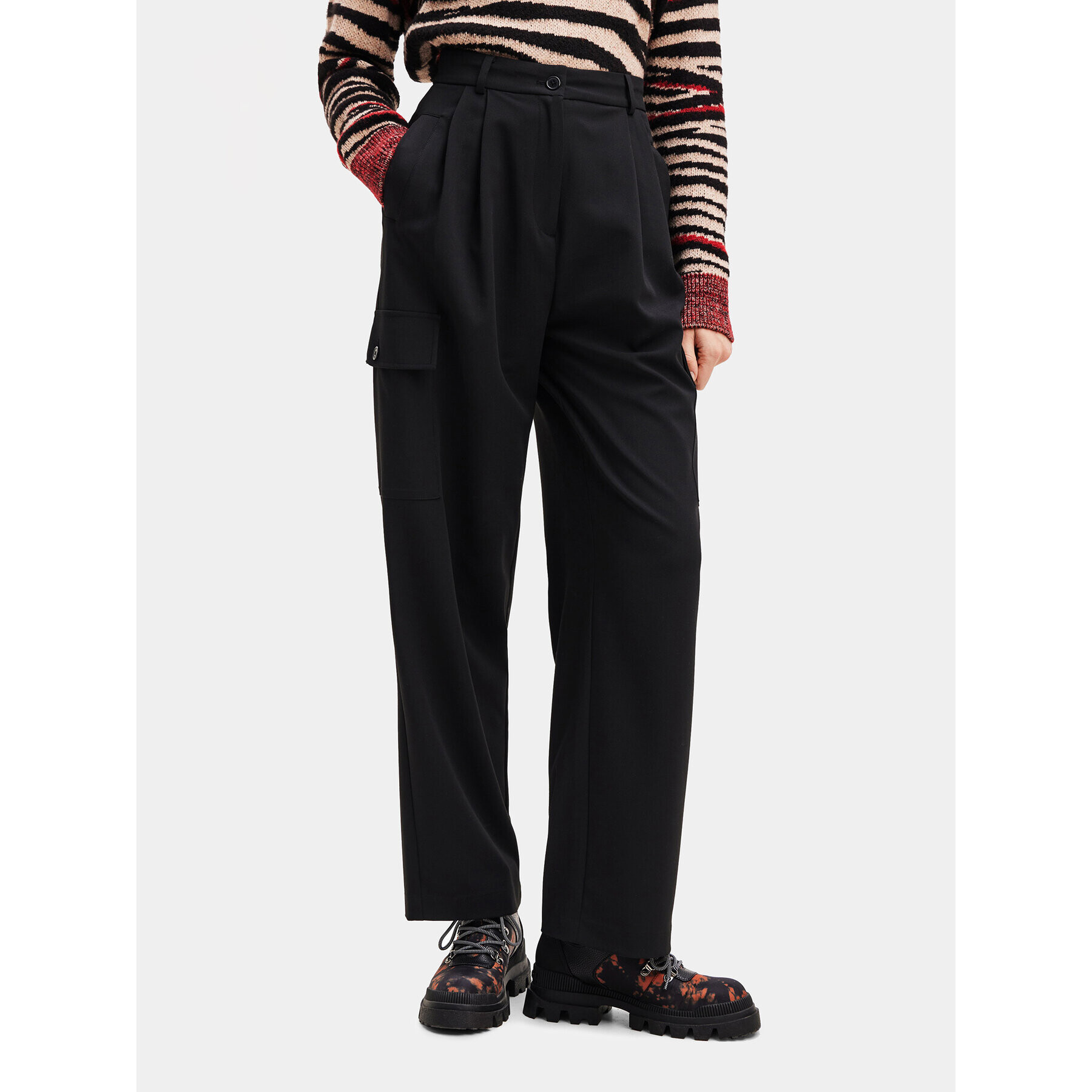 Desigual Текстилни панталони 23WWPW06 Черен Cargo Fit - Pepit.bg
