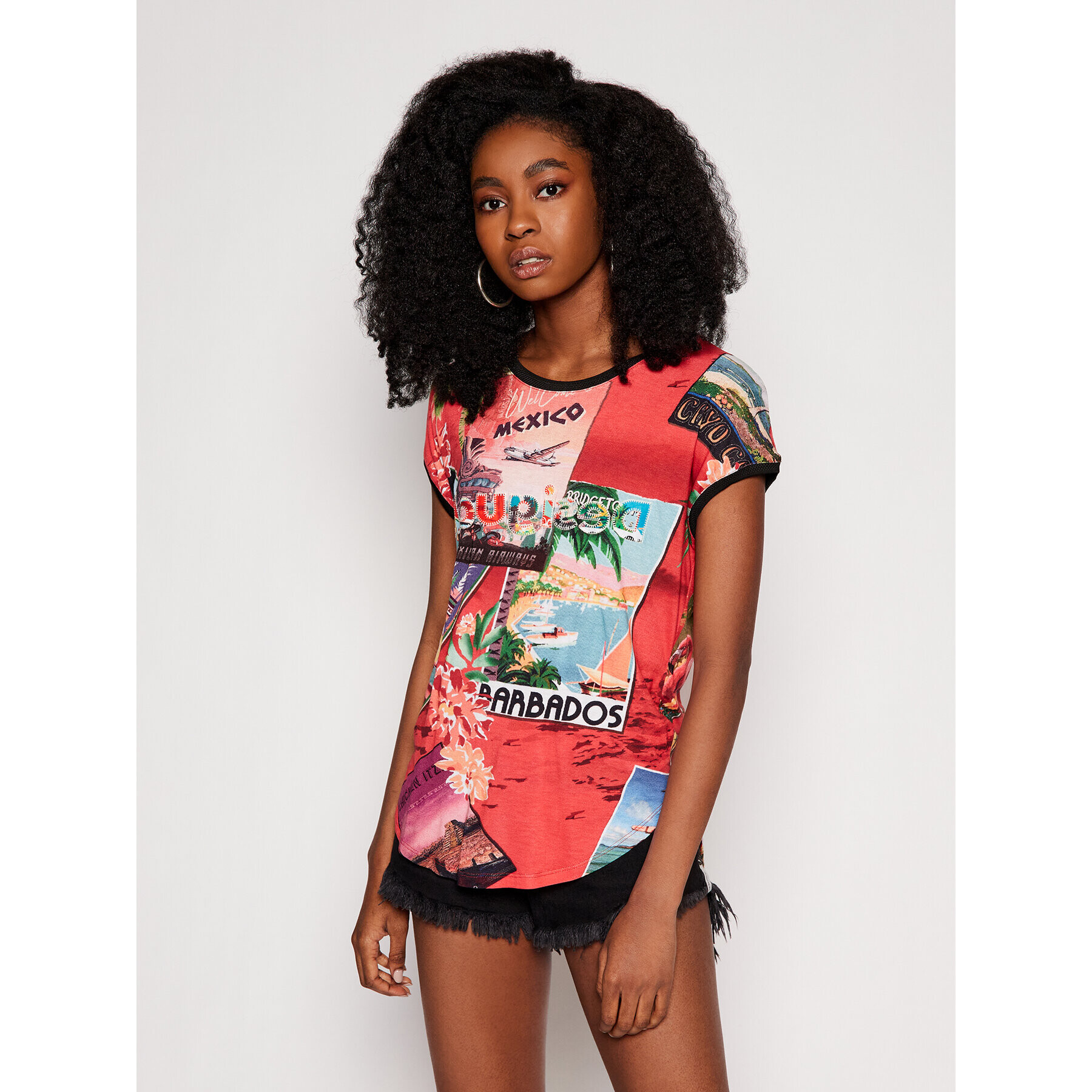 Desigual Тишърт Colombia 21SWTKAV Цветен Regular Fit - Pepit.bg