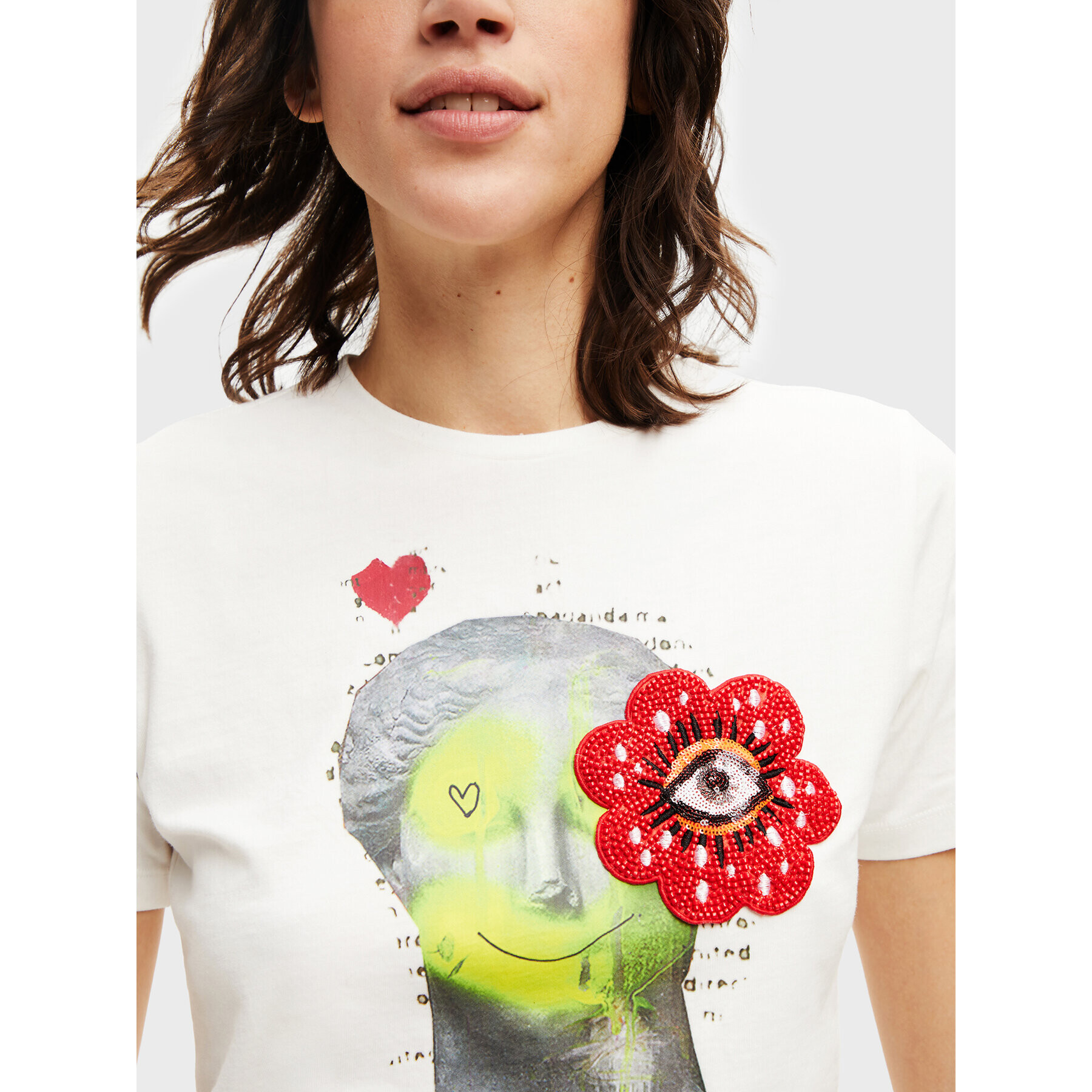 Desigual Тишърт Flow 22WWTK89 Бял Regular Fit - Pepit.bg