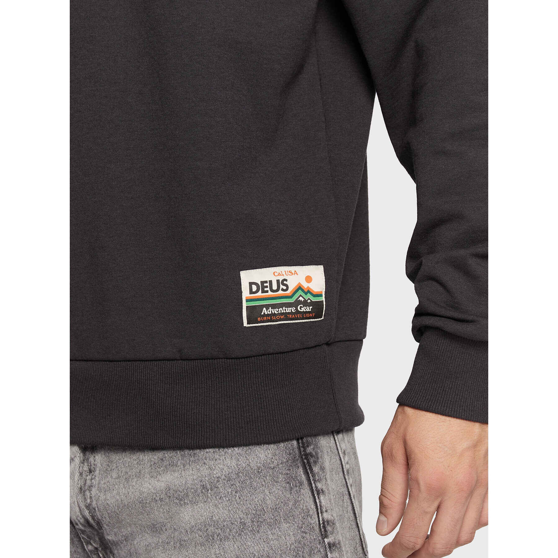 Deus Ex Machina Суитшърт Garrison Plain Crew DMF228331 Сив Boxy Fit - Pepit.bg
