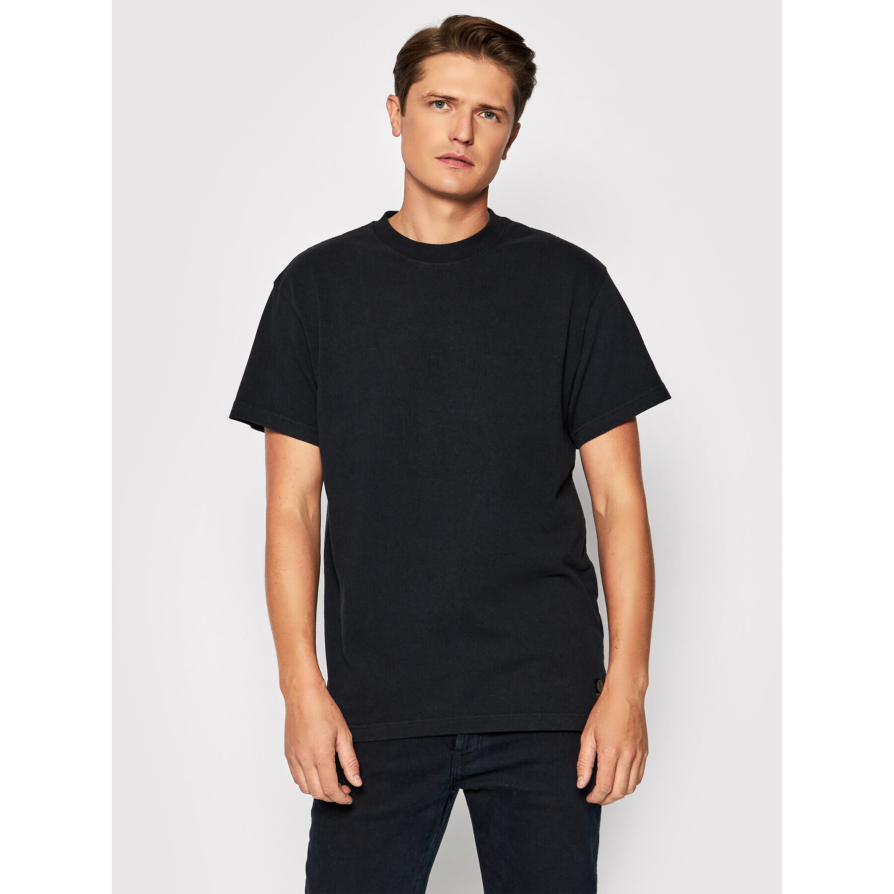 Deus Ex Machina Тишърт Plain Millitary Tee DMW2011241 Черен Boxy Fit - Pepit.bg