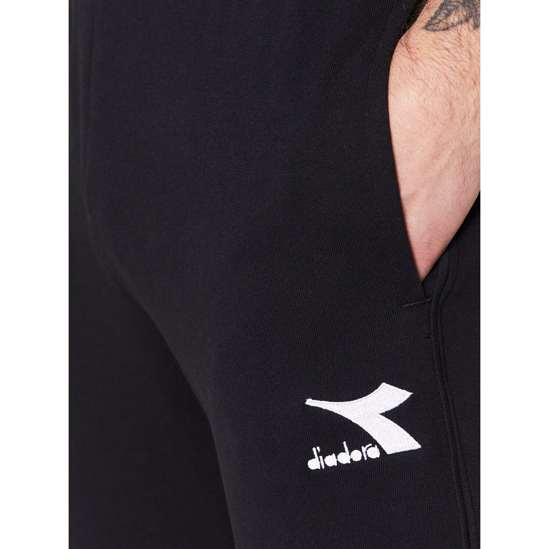Diadora Долнище анцуг Cuff Core 102.179762 Черен Regular Fit - Pepit.bg
